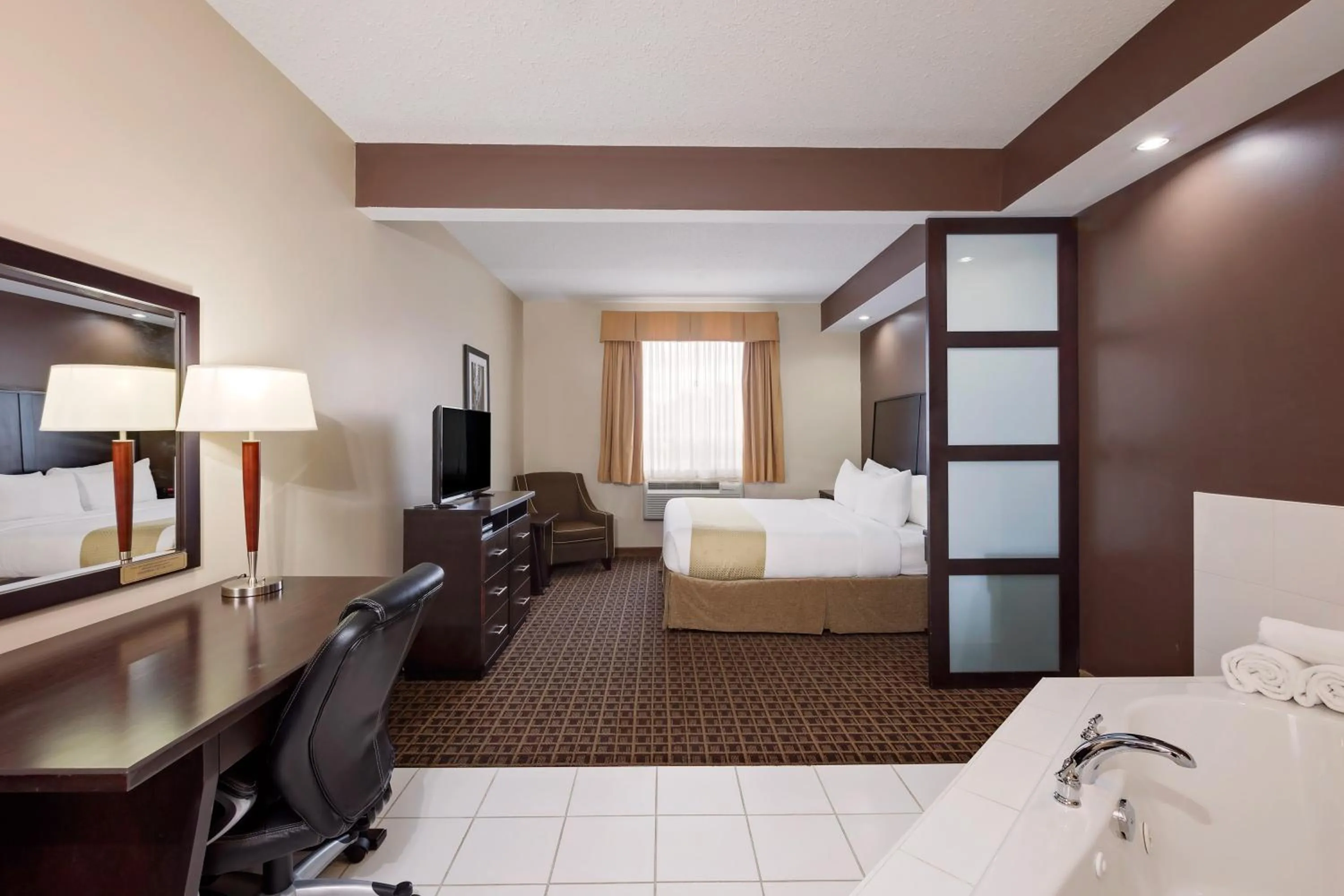 Bedroom, Bed in Ramada by Wyndham Cold Lake