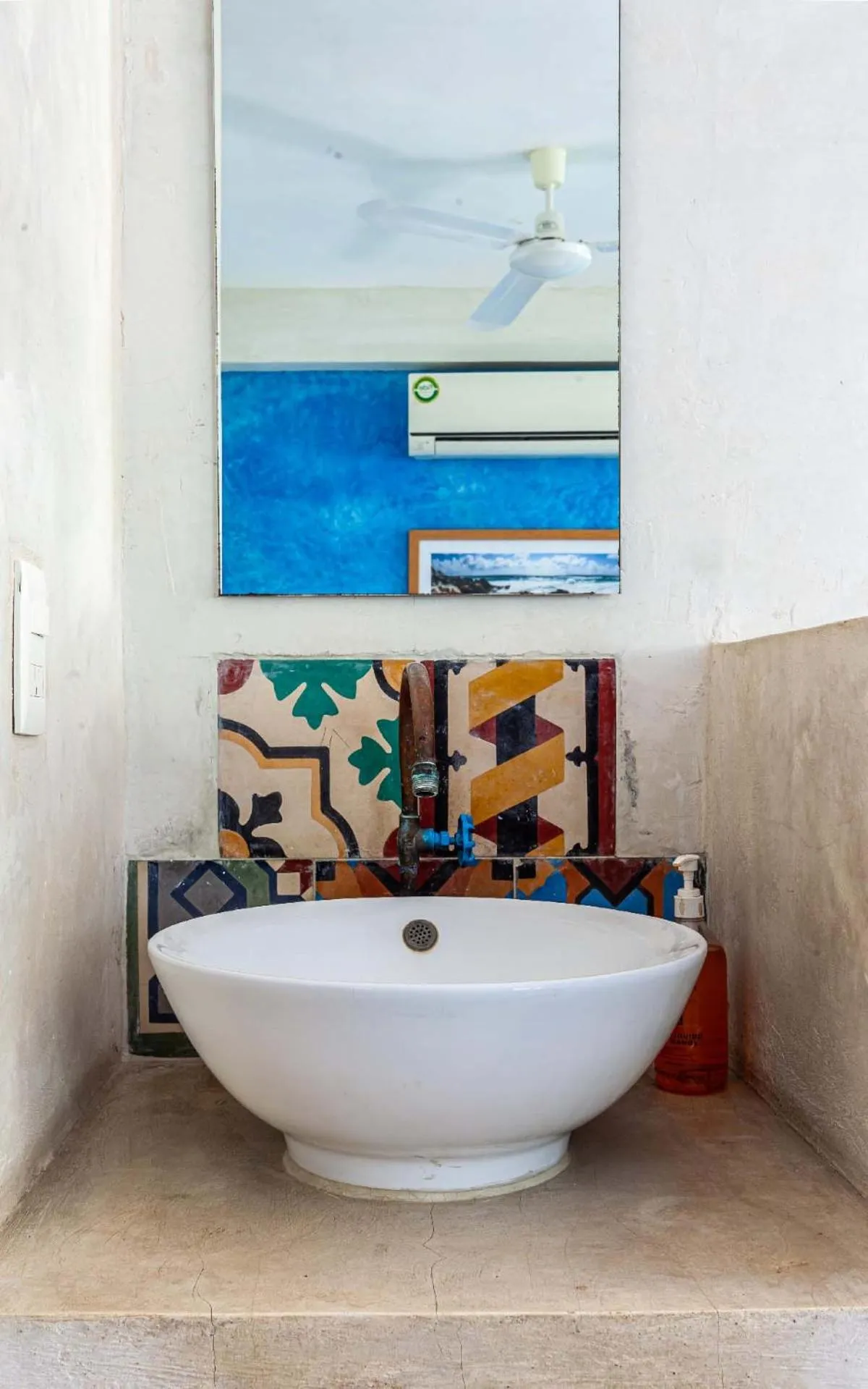 Toilet in Che Nomadas Mérida Hostel