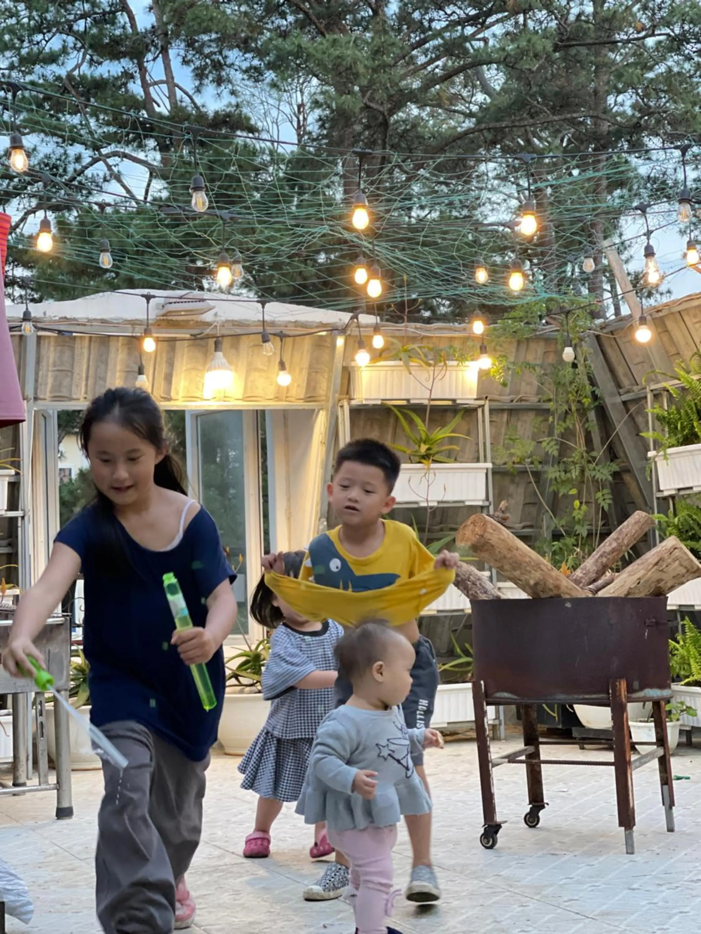 Street View Hotel & Apartment