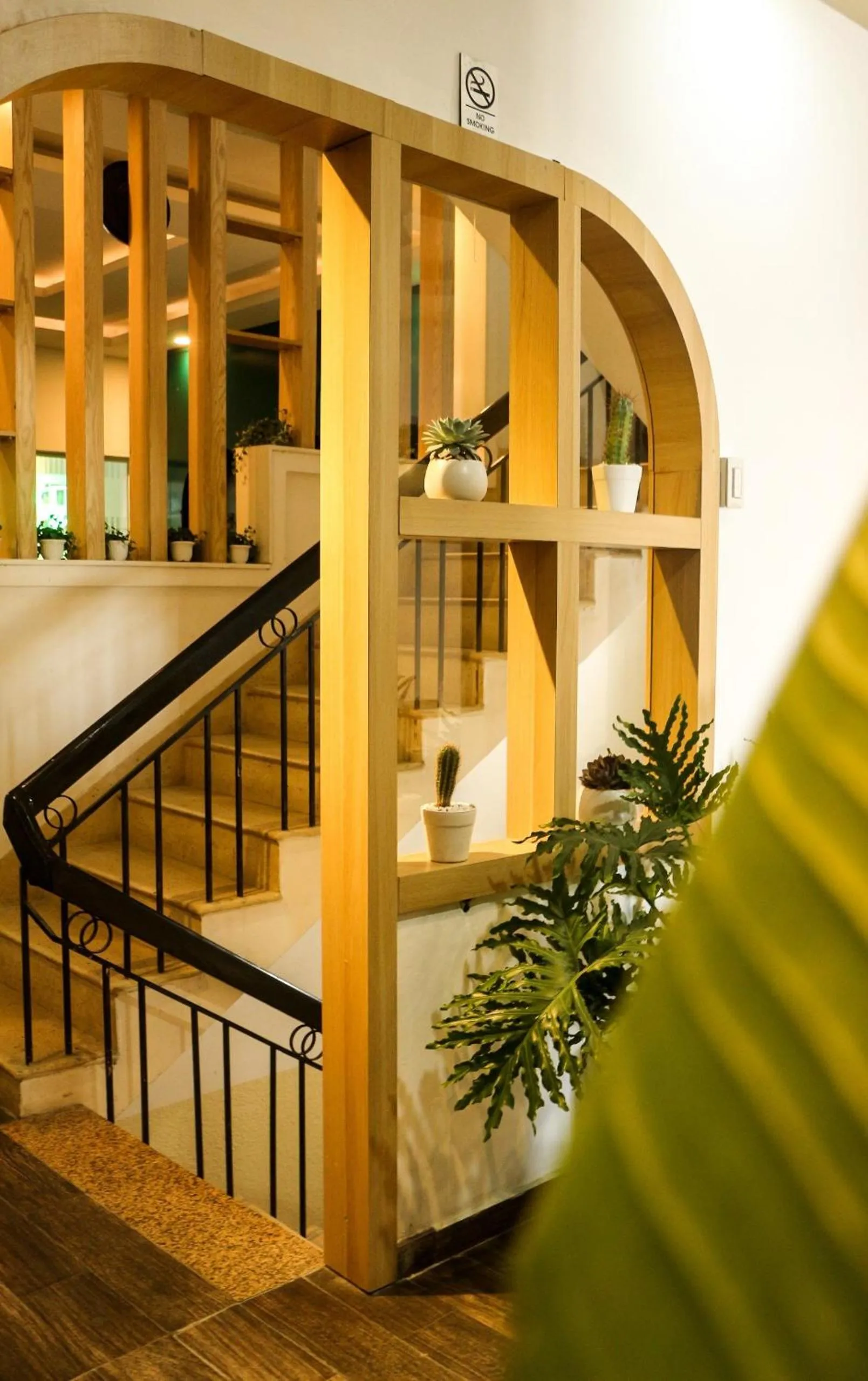 Communal lounge/ TV room in Street View Hotel & Apartment