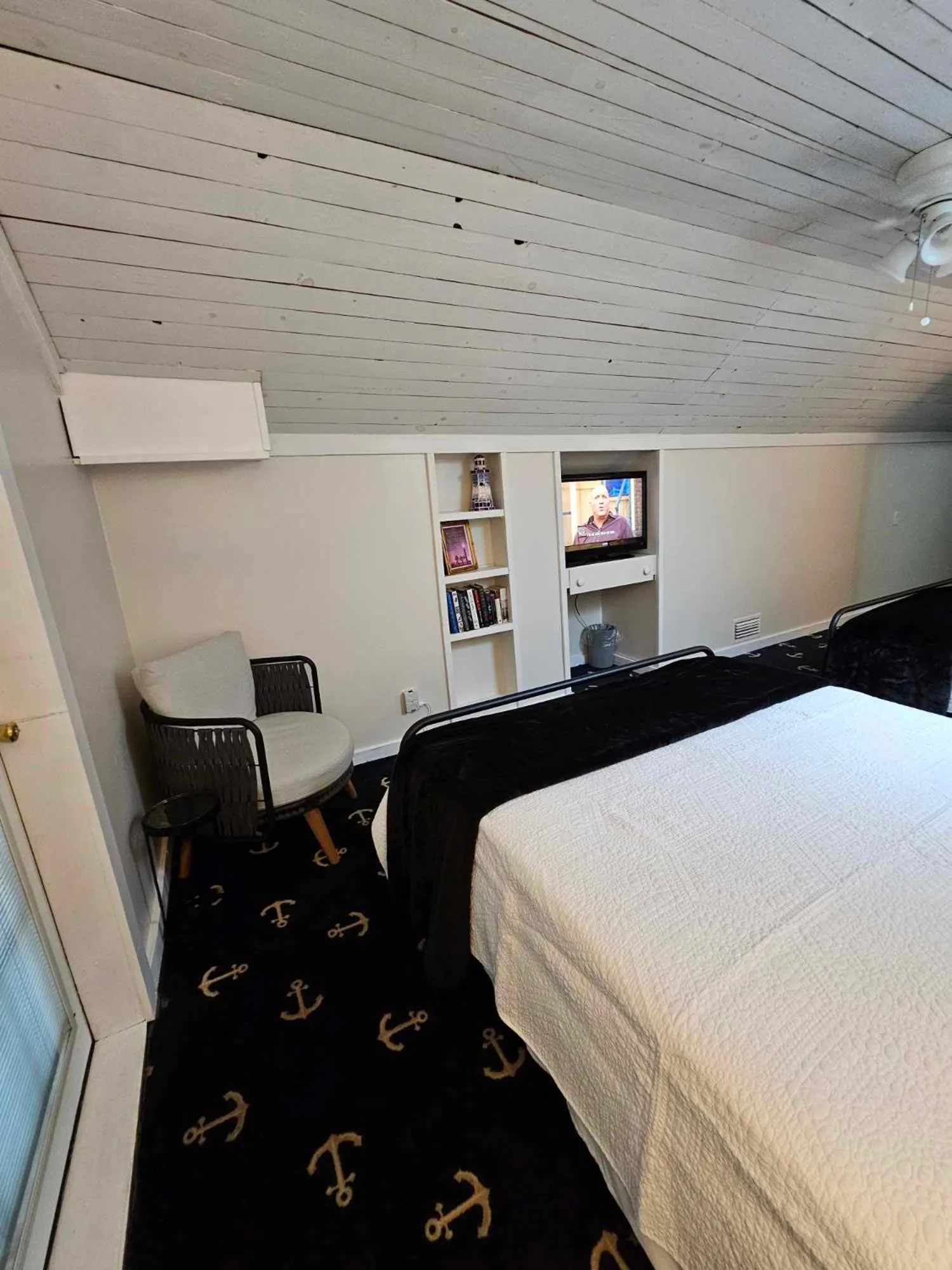 Bed in Tybee Island Inn Bed & Breakfast