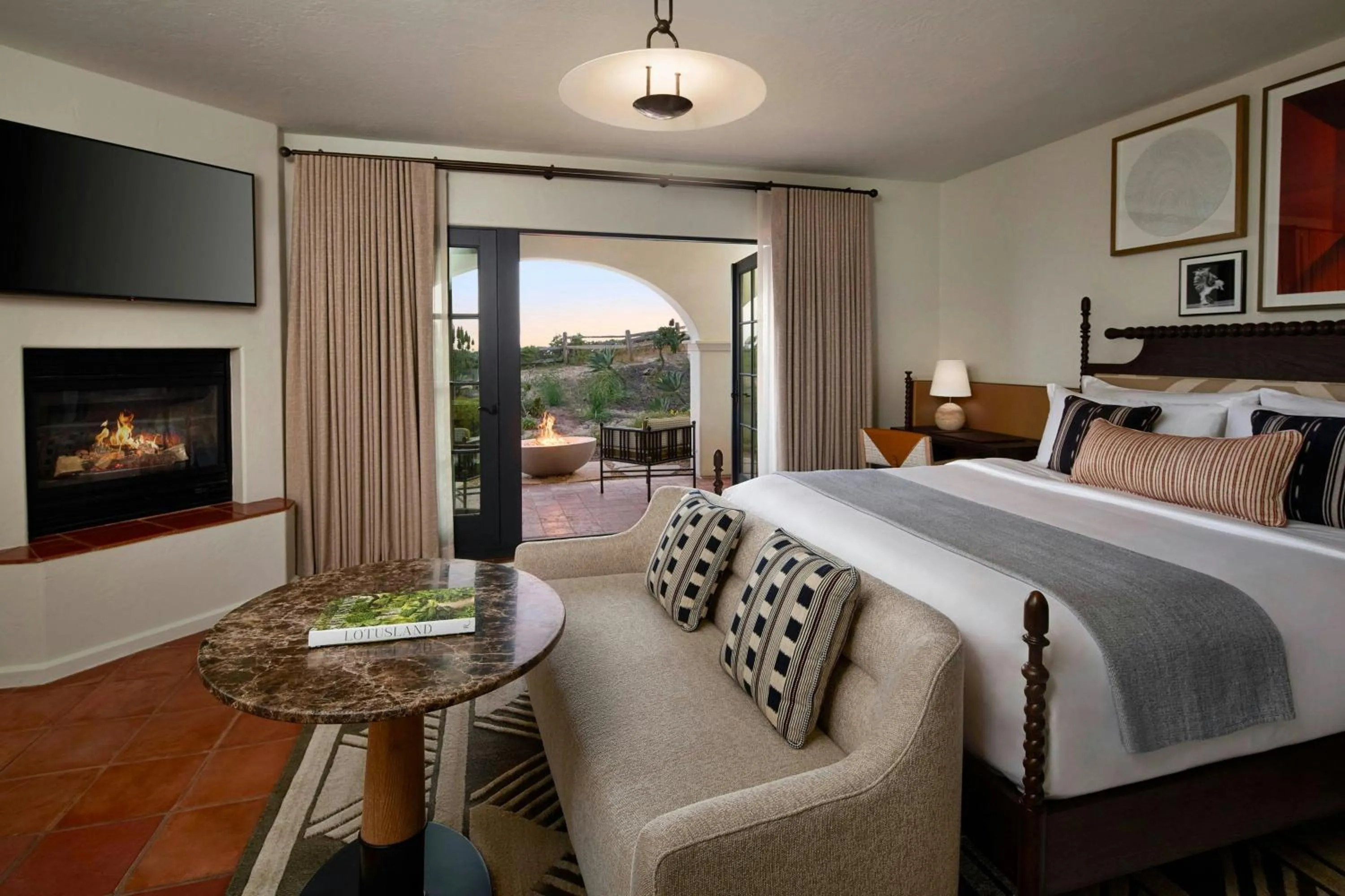 Photo of the whole room, Bed in The Ritz-Carlton Bacara, Santa Barbara