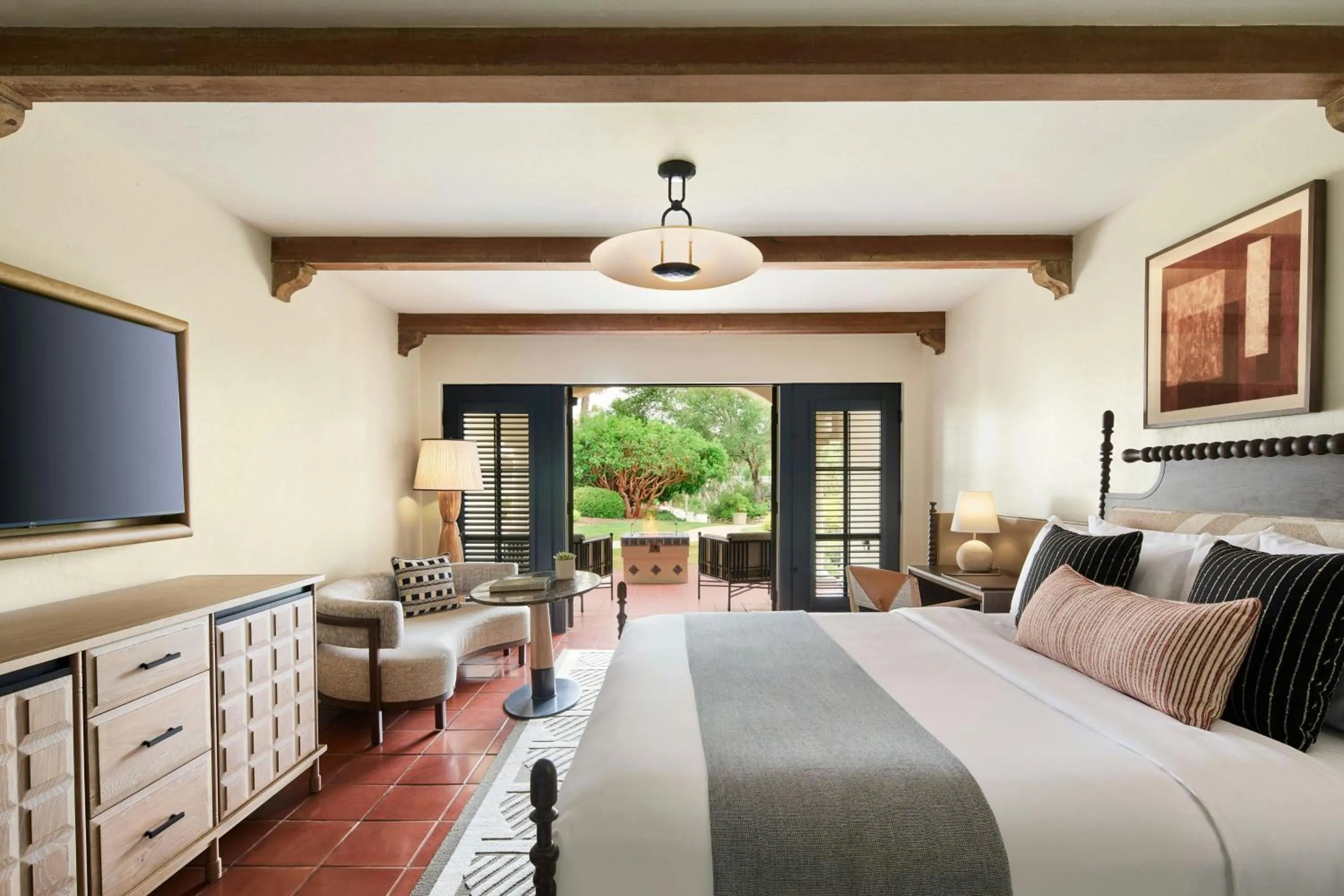 Photo of the whole room, Bed in The Ritz-Carlton Bacara, Santa Barbara