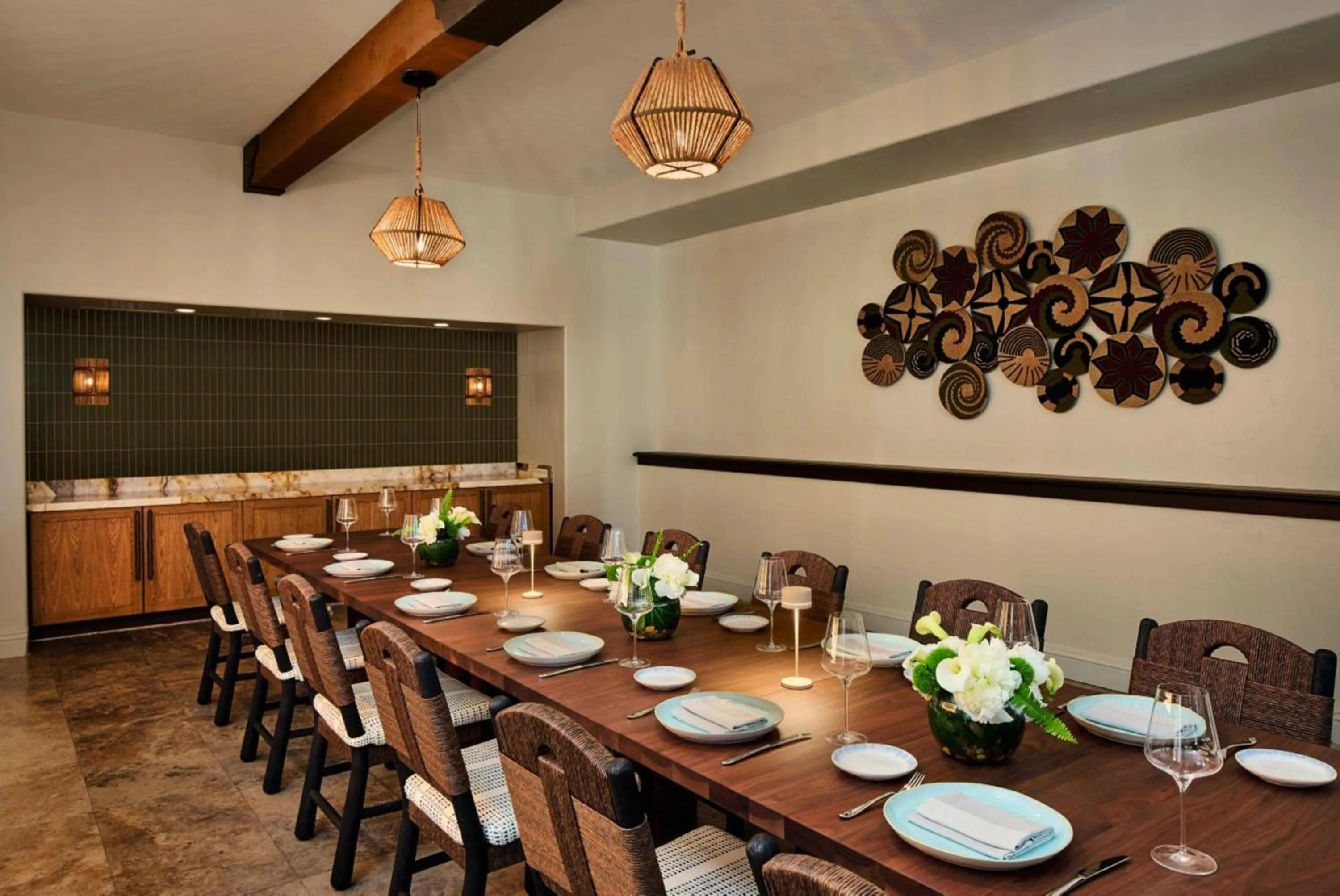 Dining area in The Ritz-Carlton Bacara, Santa Barbara