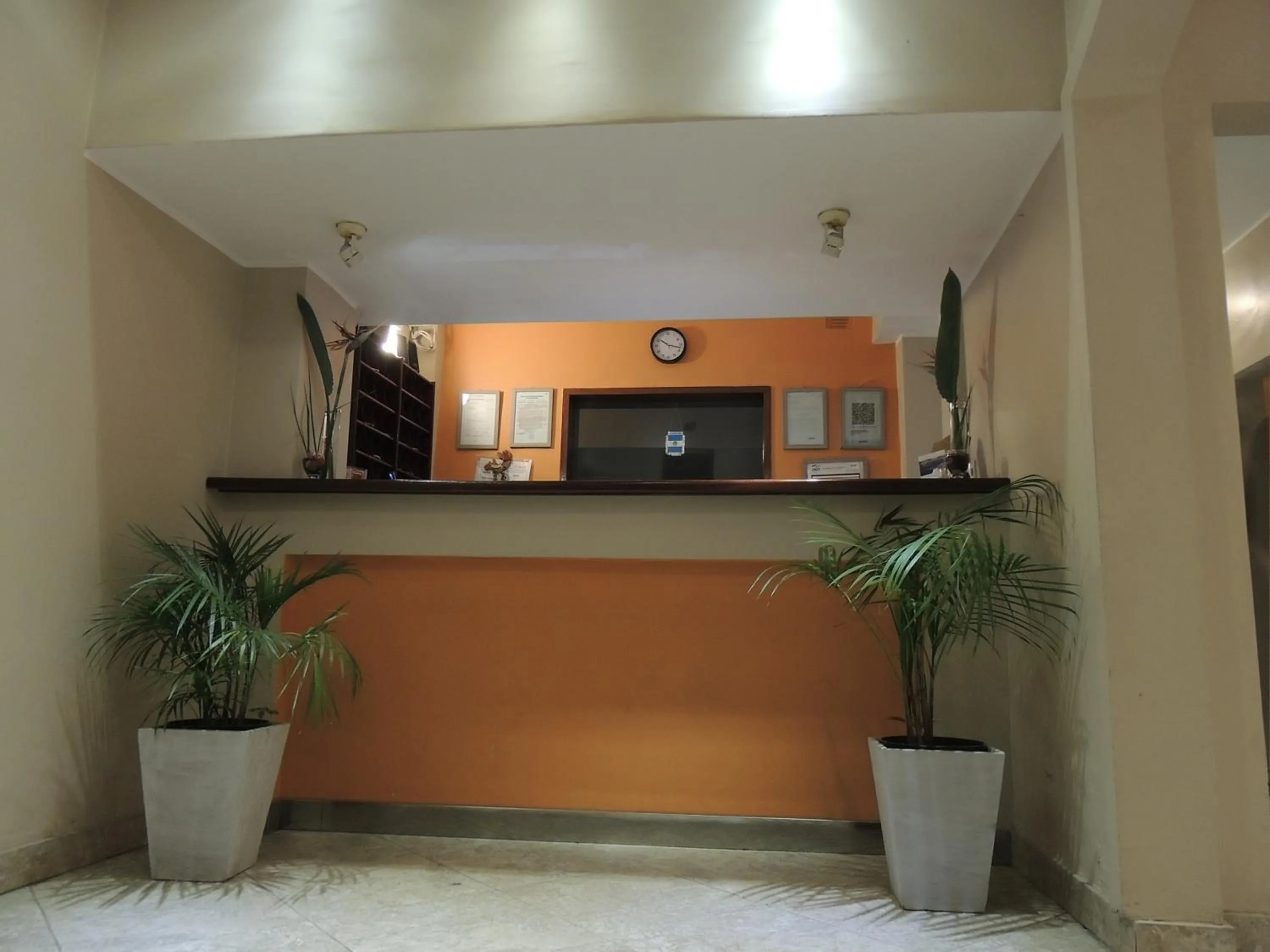 Lobby or reception in Hotel Buenos Aires