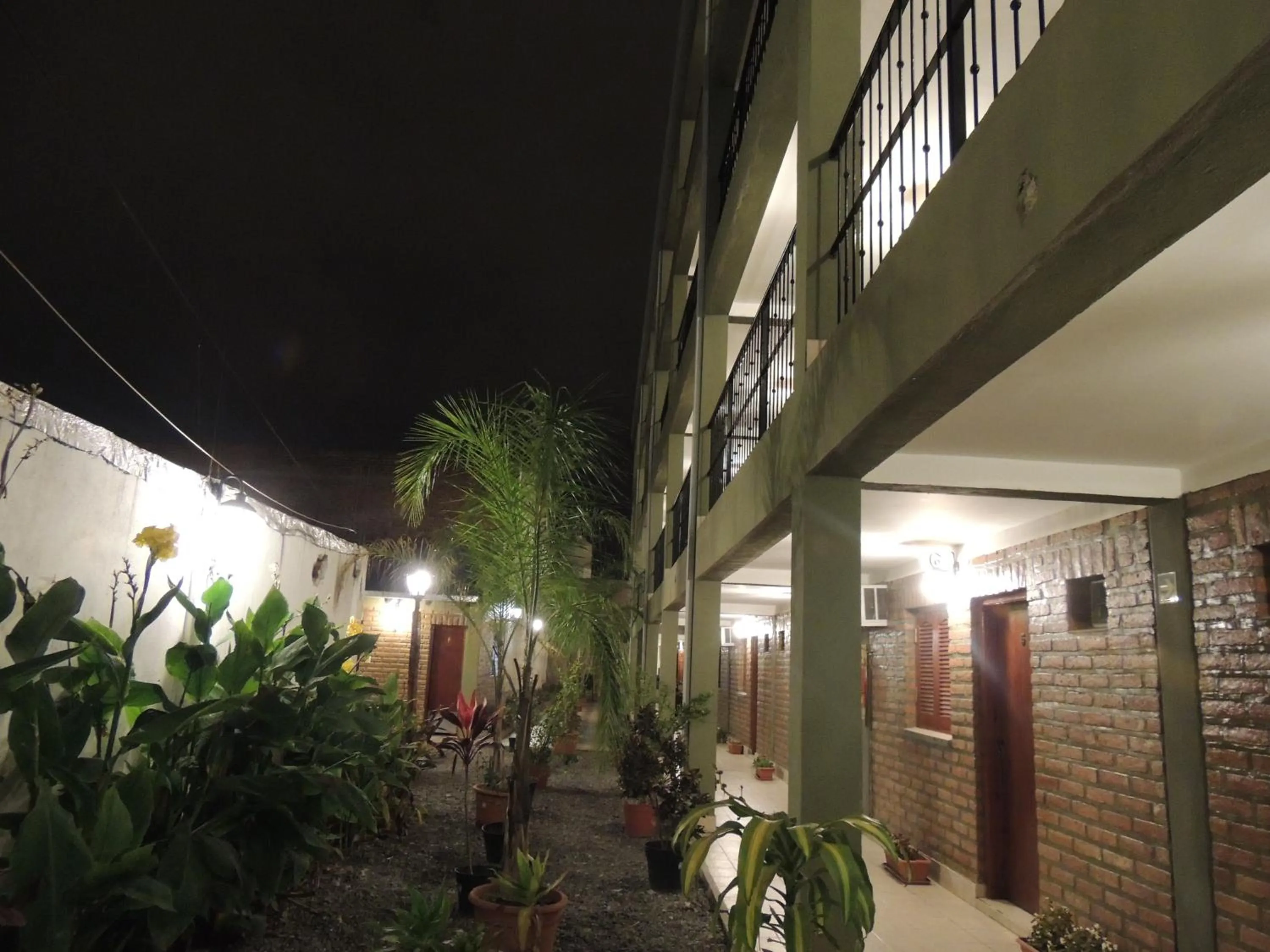 Facade/entrance in Hotel Buenos Aires