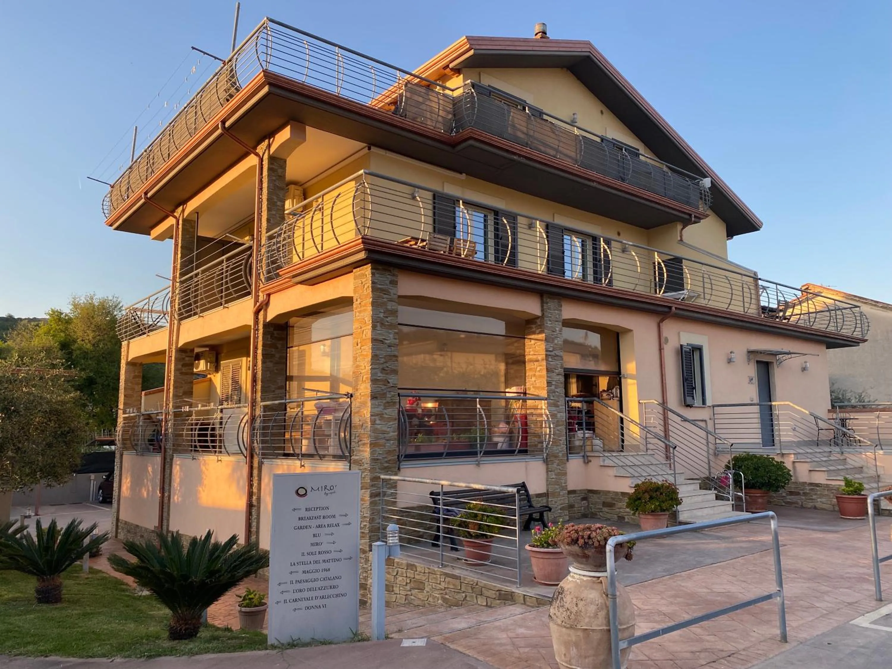 Property building in Miro' Agropoli