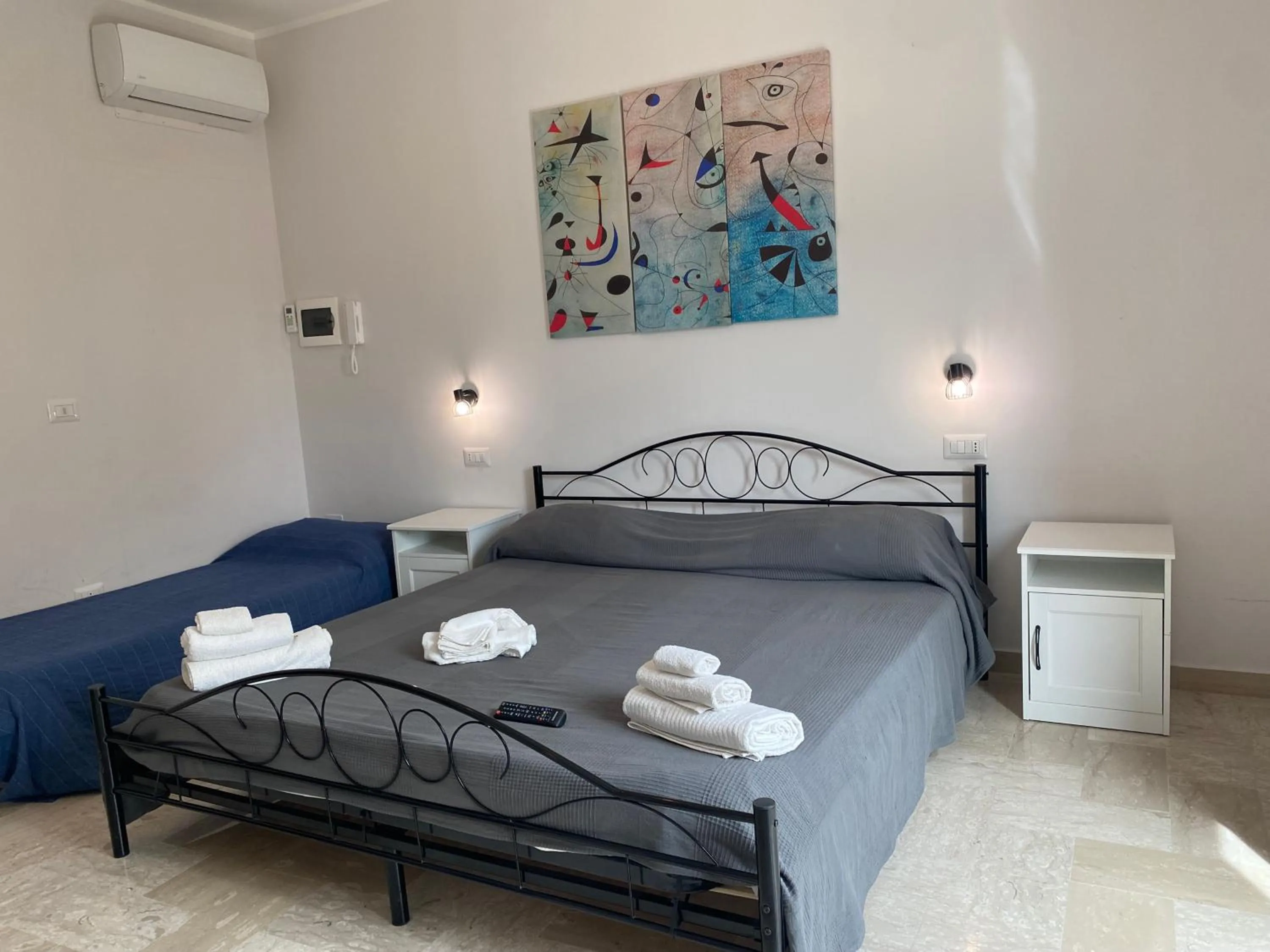 Bedroom, Bed in Miro' Agropoli