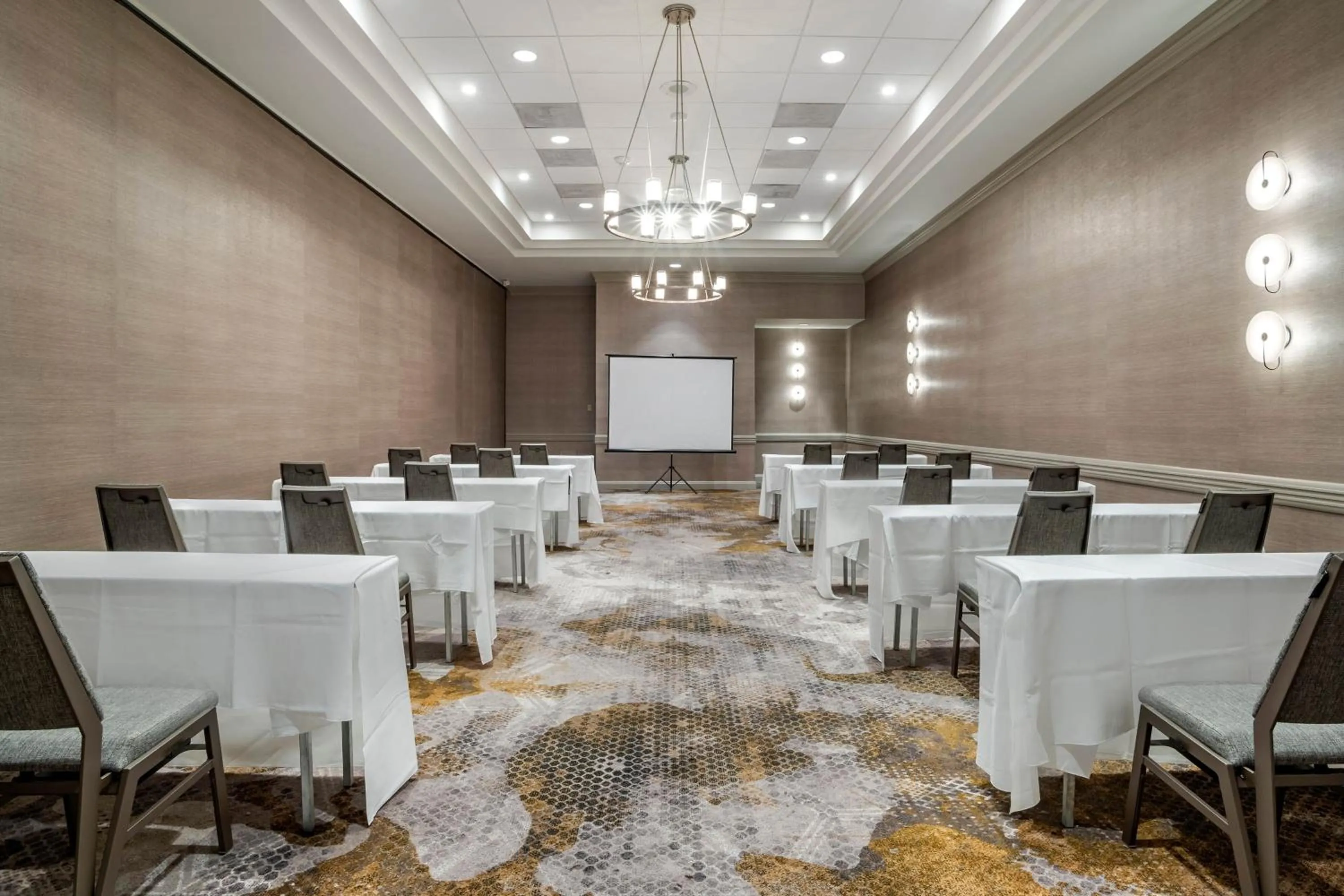 Meeting/conference room in Sheraton Suites Wilmington Downtown