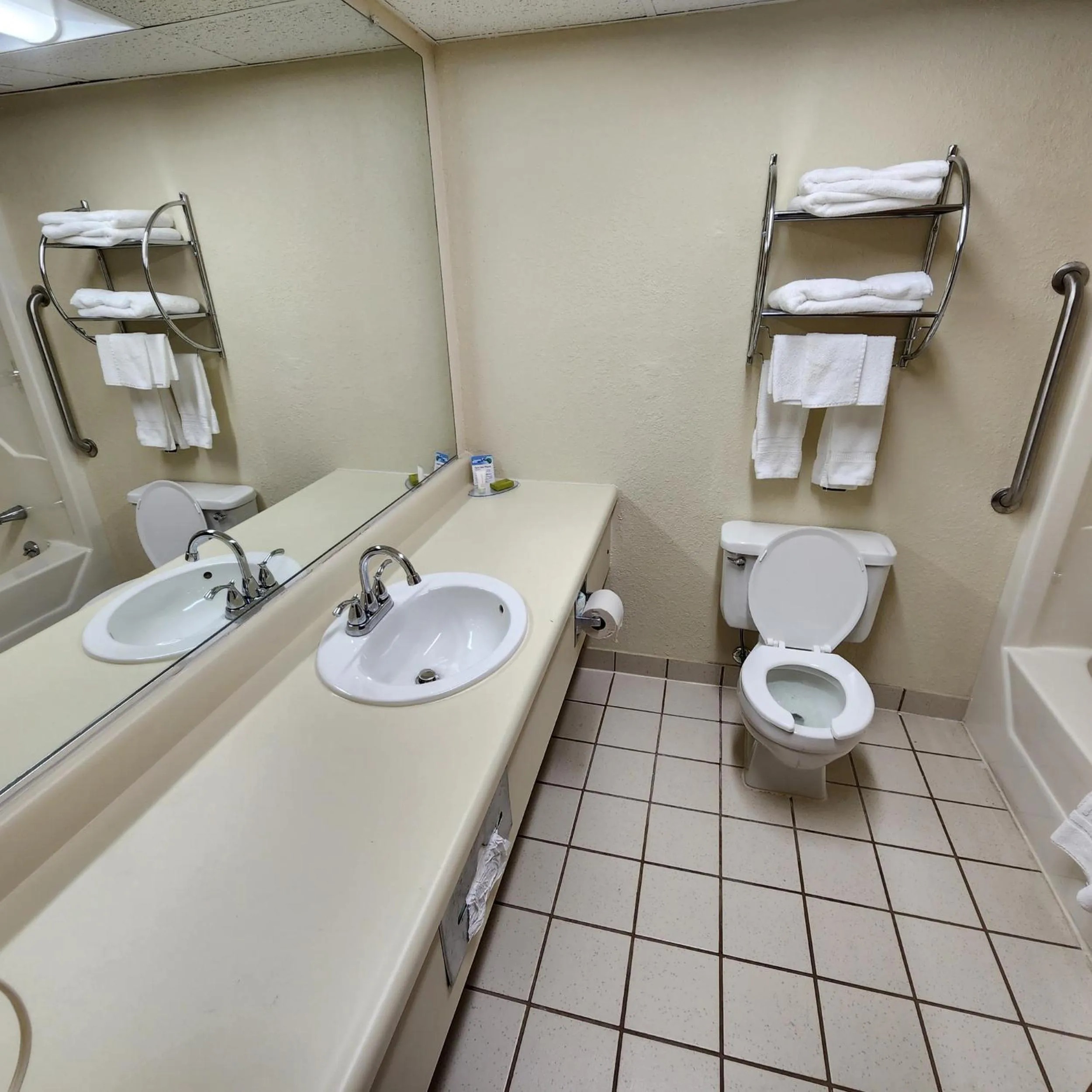 Toilet in Katahdin Inn & Suites