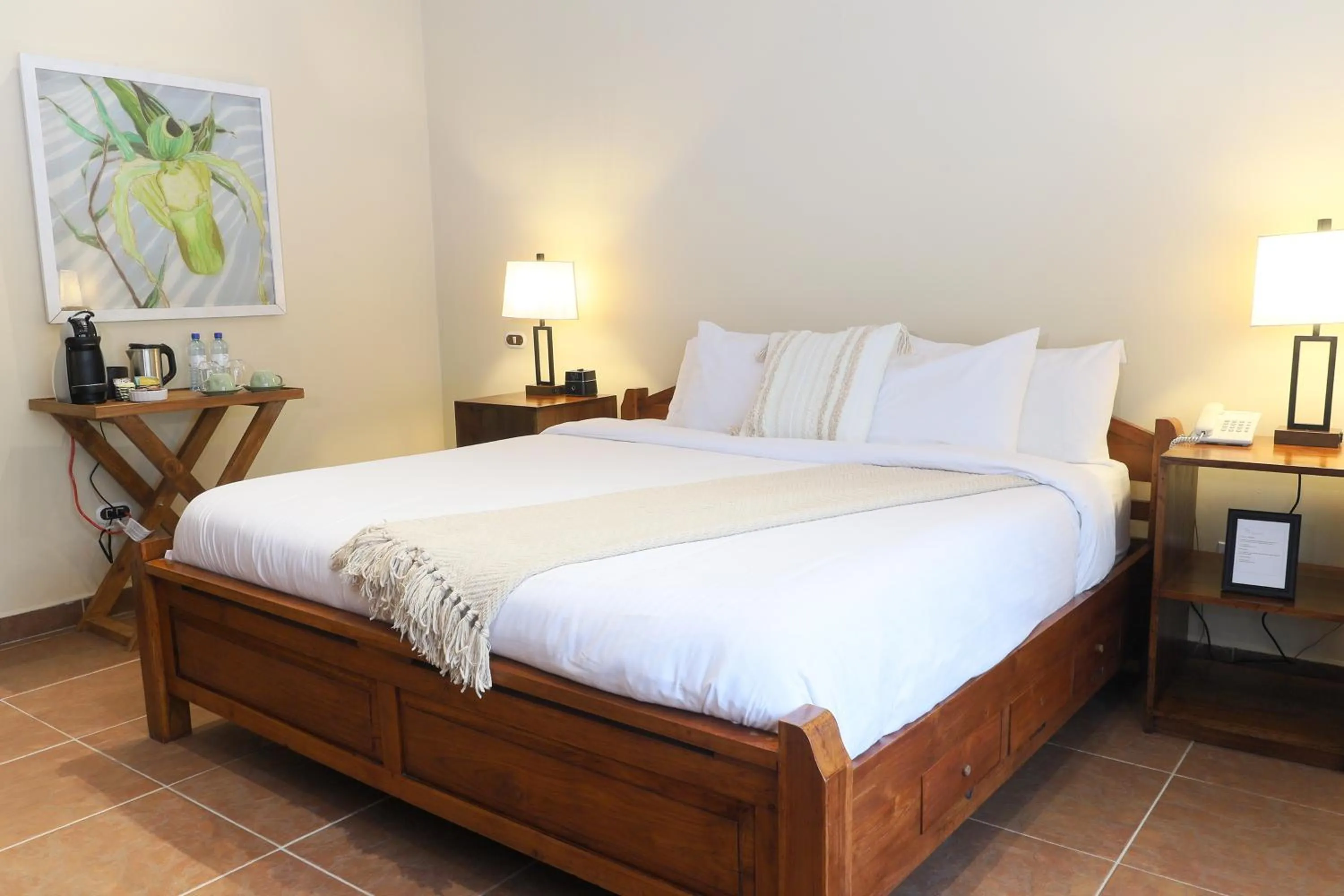 Bedroom, Bed in The Riverside Inn