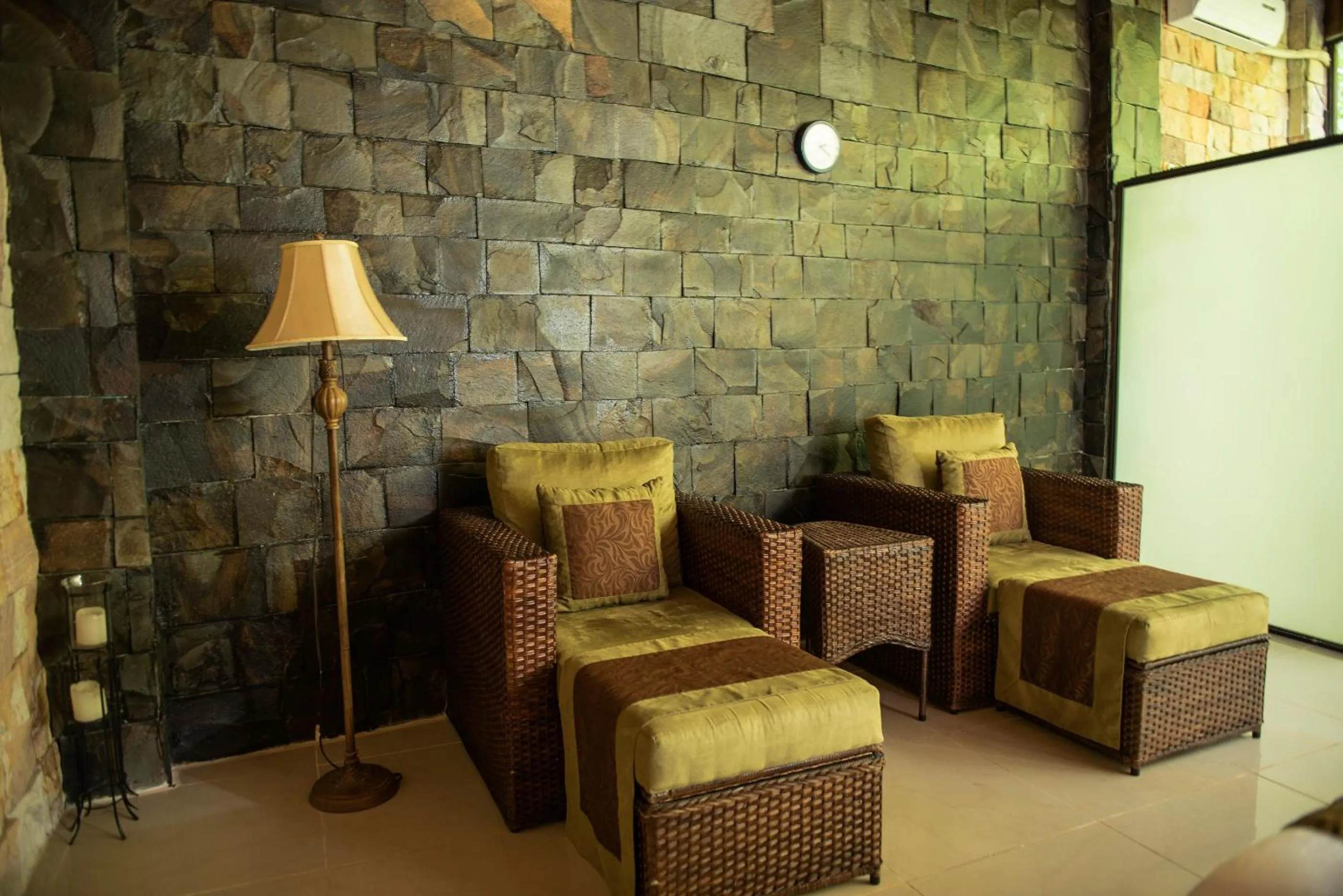 Massage in Hotel San Bada Resort & Spa