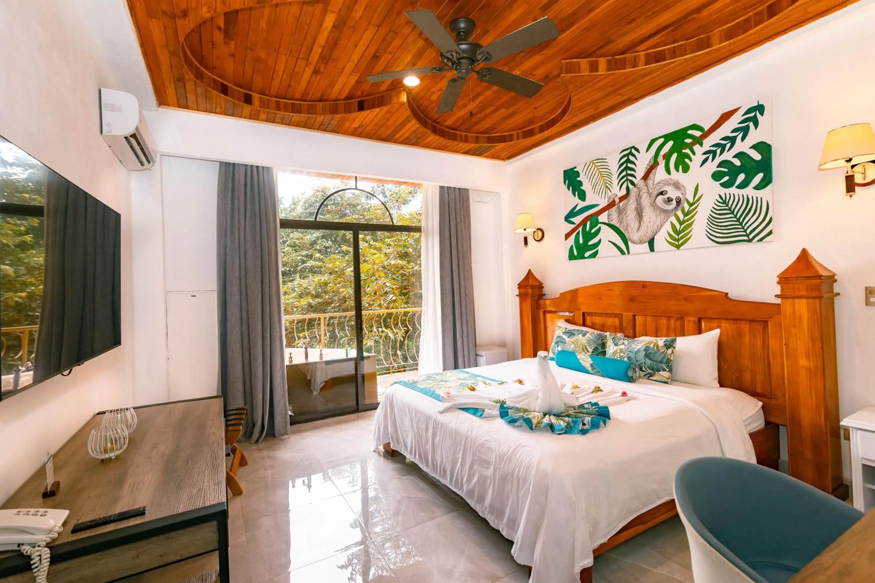 Bed in Hotel San Bada Resort & Spa