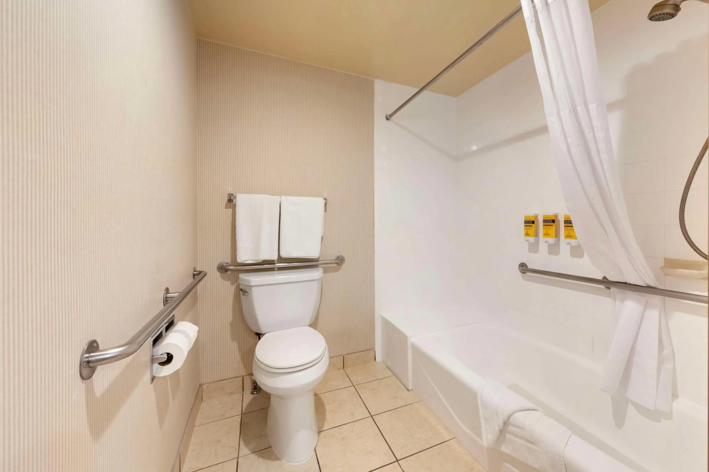 Bathroom in Best Western Plus Redondo Beach Inn