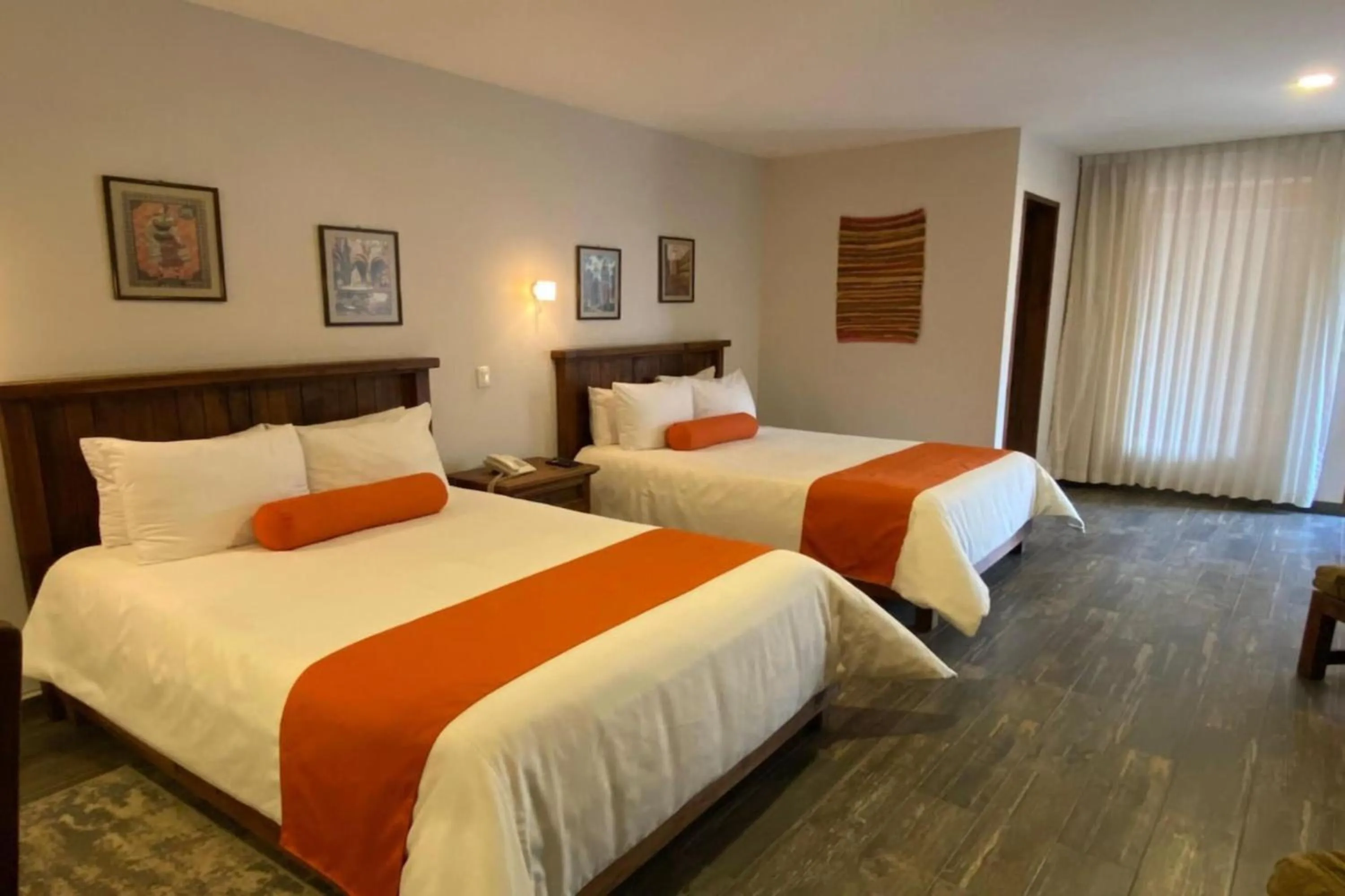 Bedroom, Bed in Capital O Hotel La Huerta Golf & Hotel, Cholula