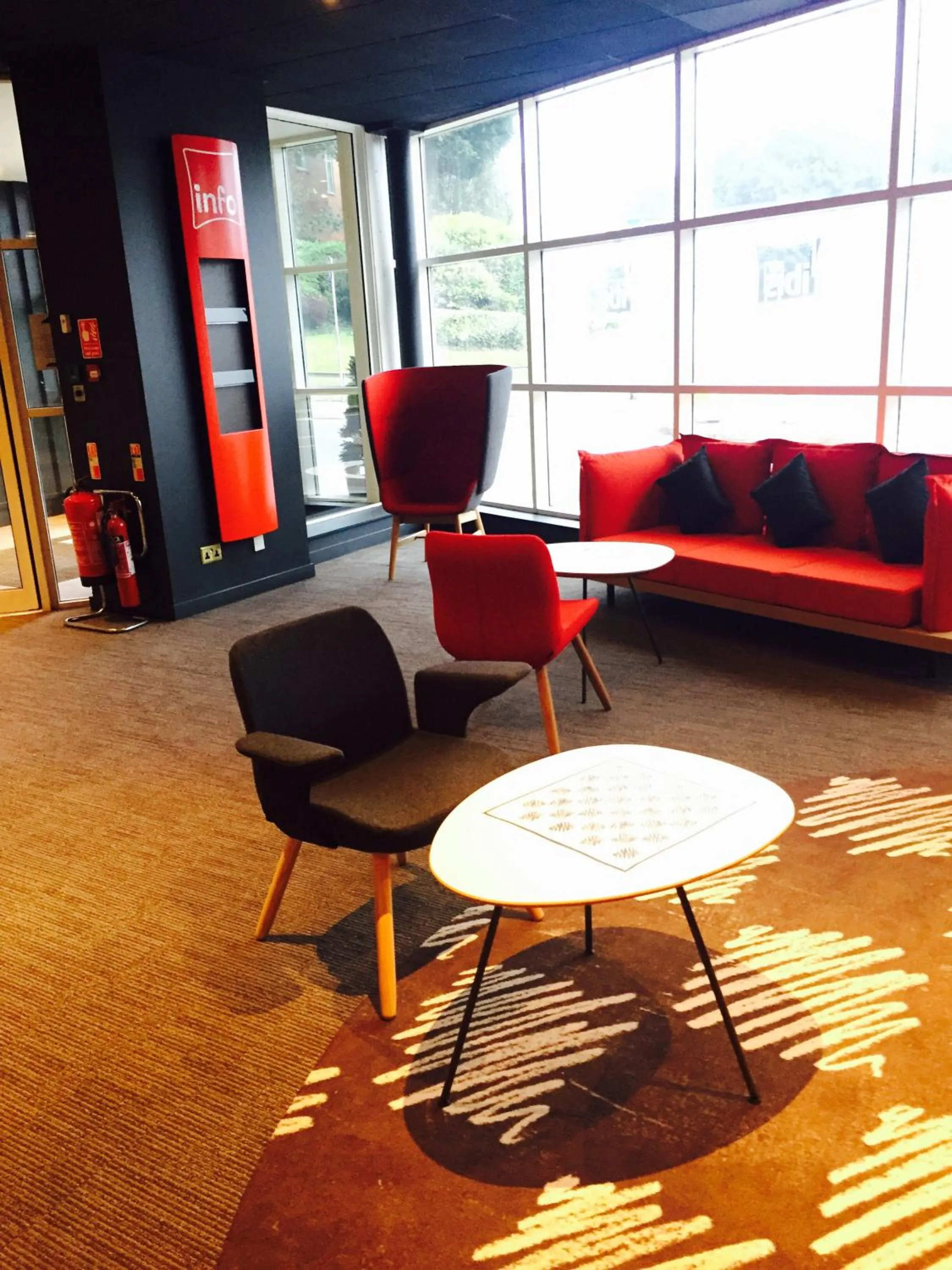 Communal lounge/ TV room in ibis Leeds Centre Marlborough Street