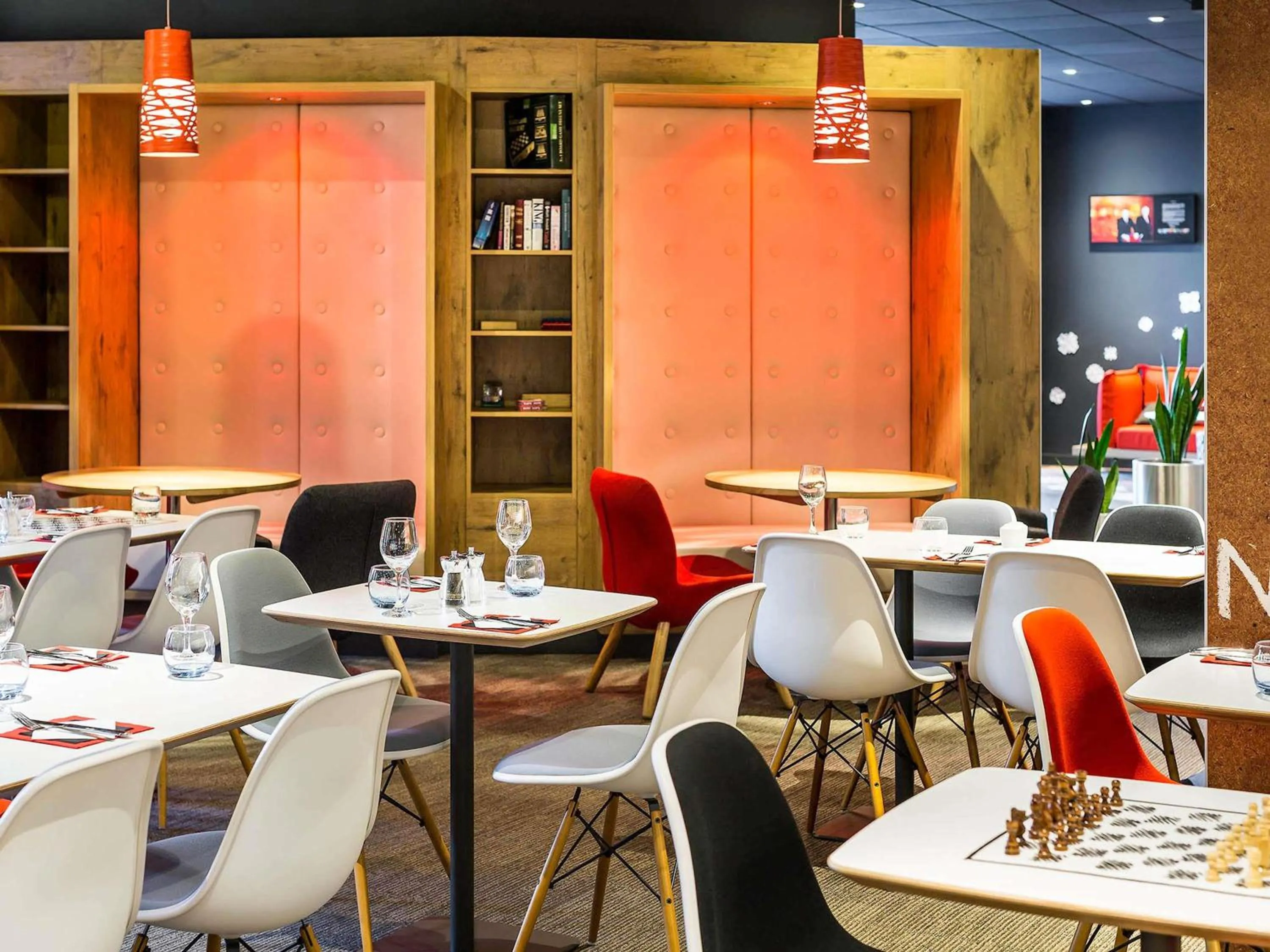 Property building in ibis Leeds Centre Marlborough Street