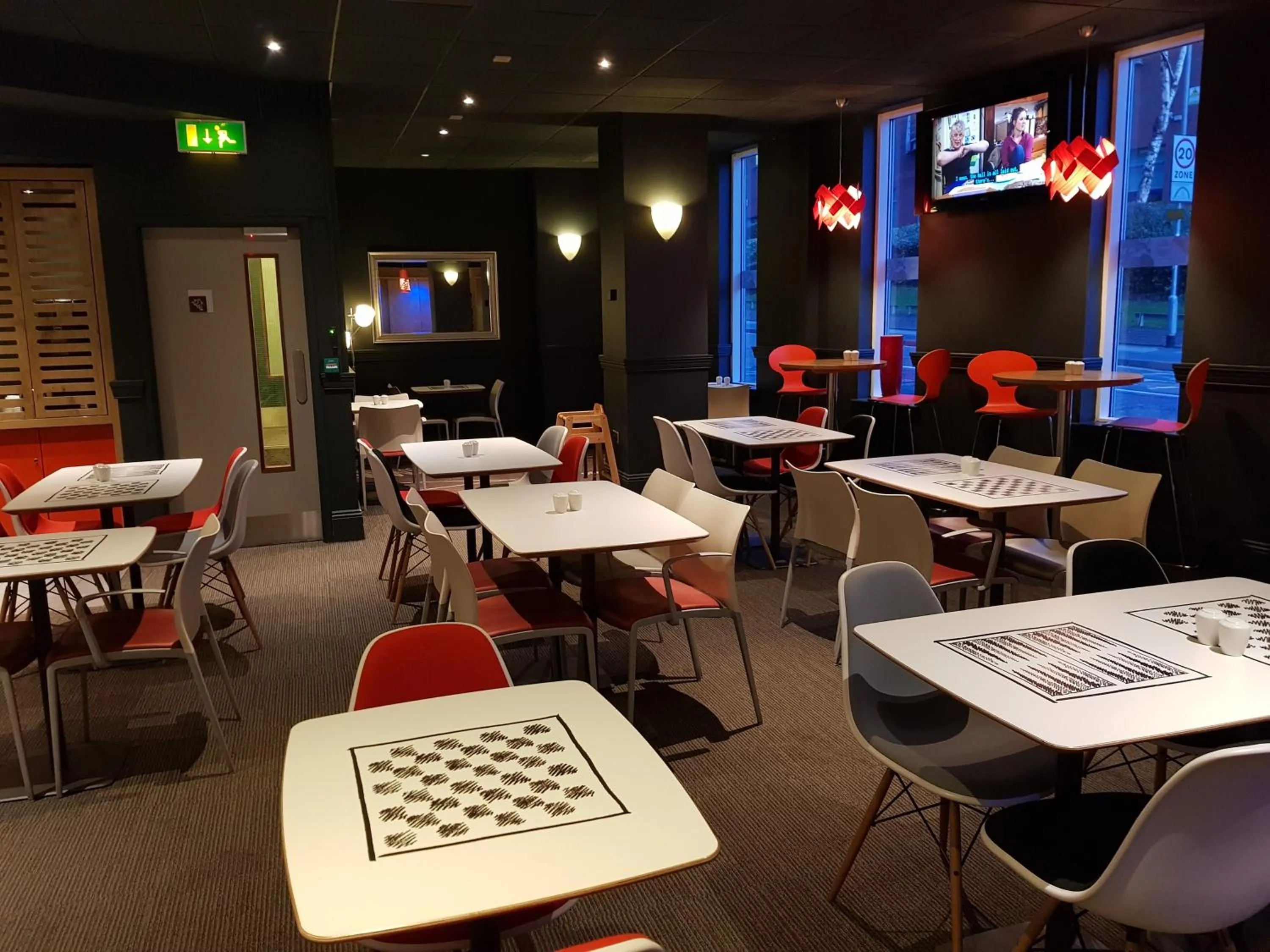 Lounge or bar in ibis Leeds Centre Marlborough Street