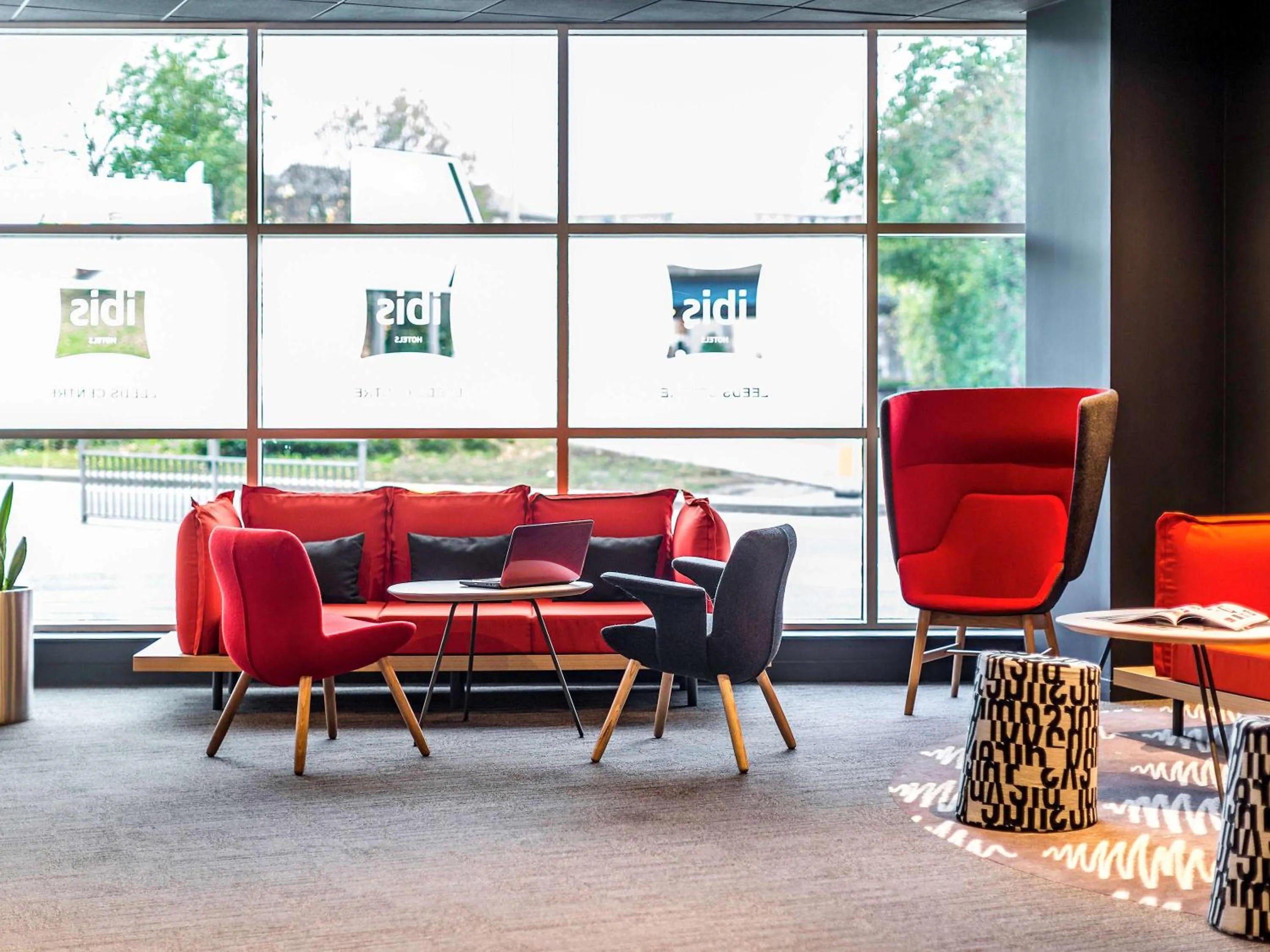 Restaurant/places to eat in ibis Leeds Centre Marlborough Street