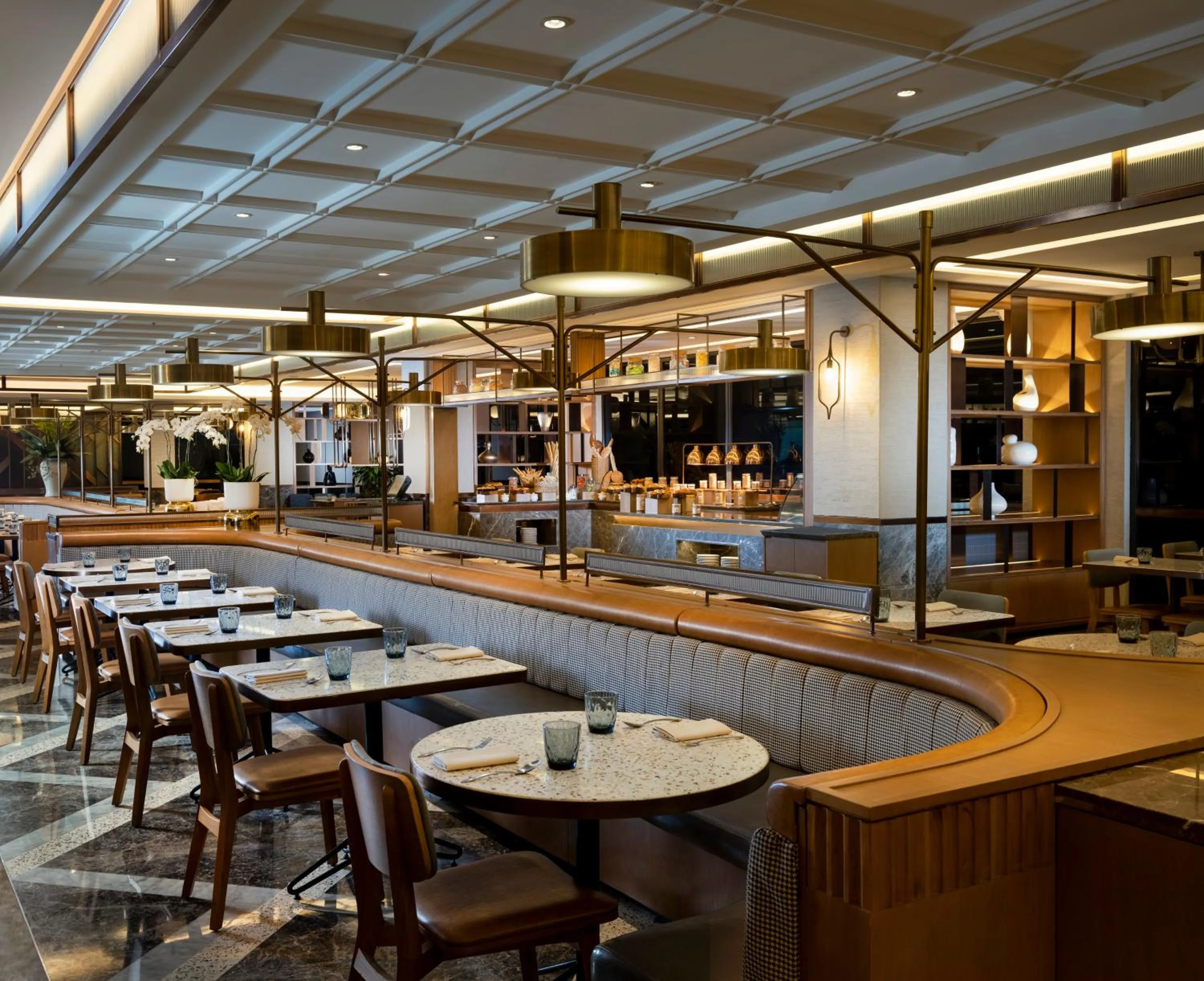 Restaurant/places to eat in Royal Ambarrukmo Yogyakarta