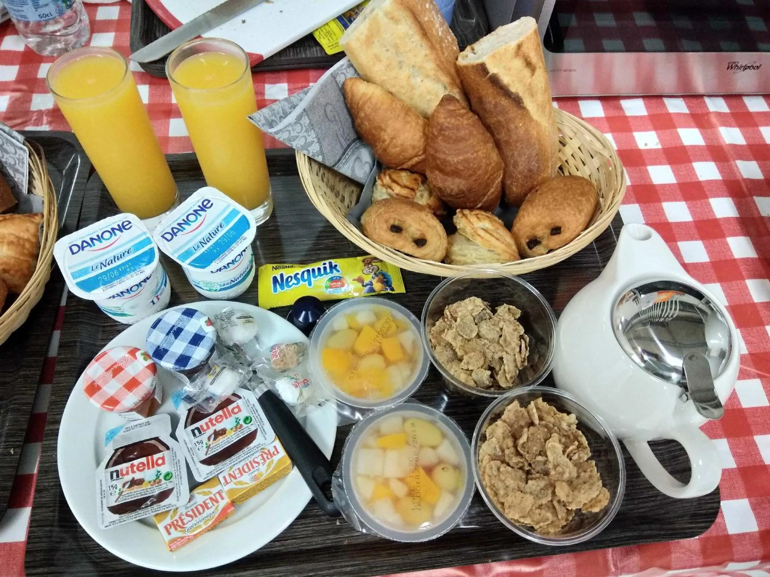 Breakfast in Windward