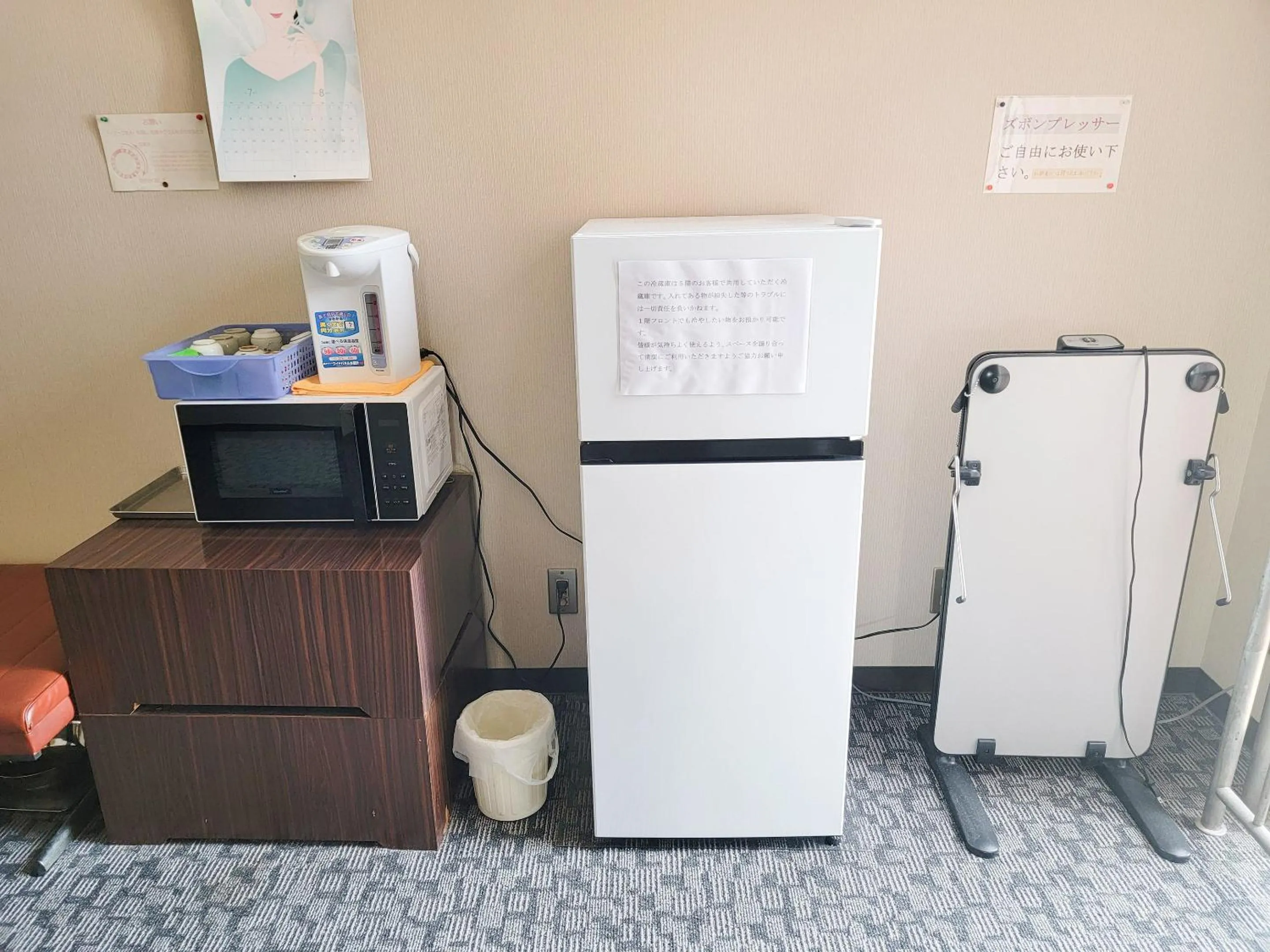 Area and facilities in First Inn Takamatsu