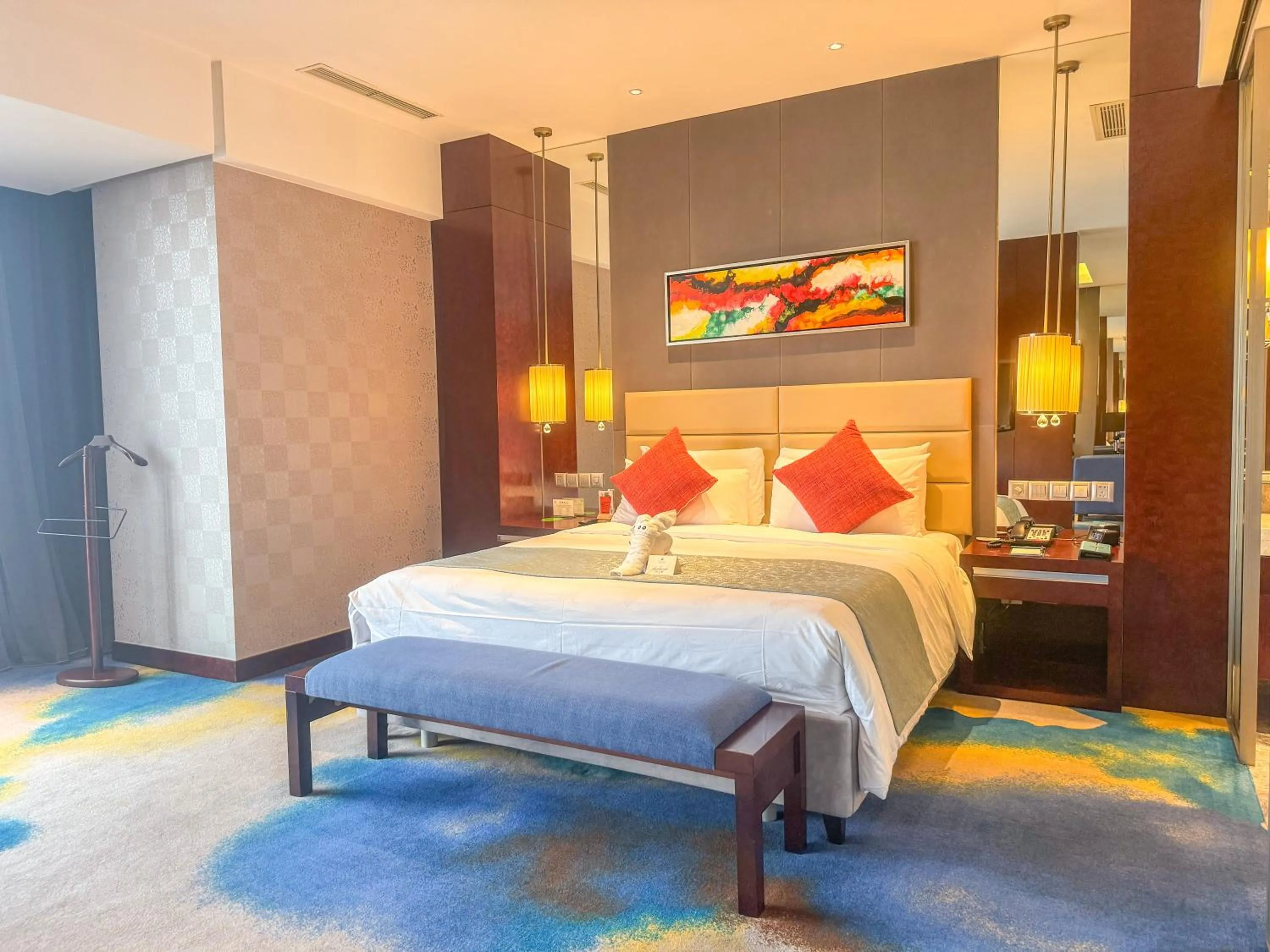 Bed in Grand Metropark Universal Dinosaur Town Hotel