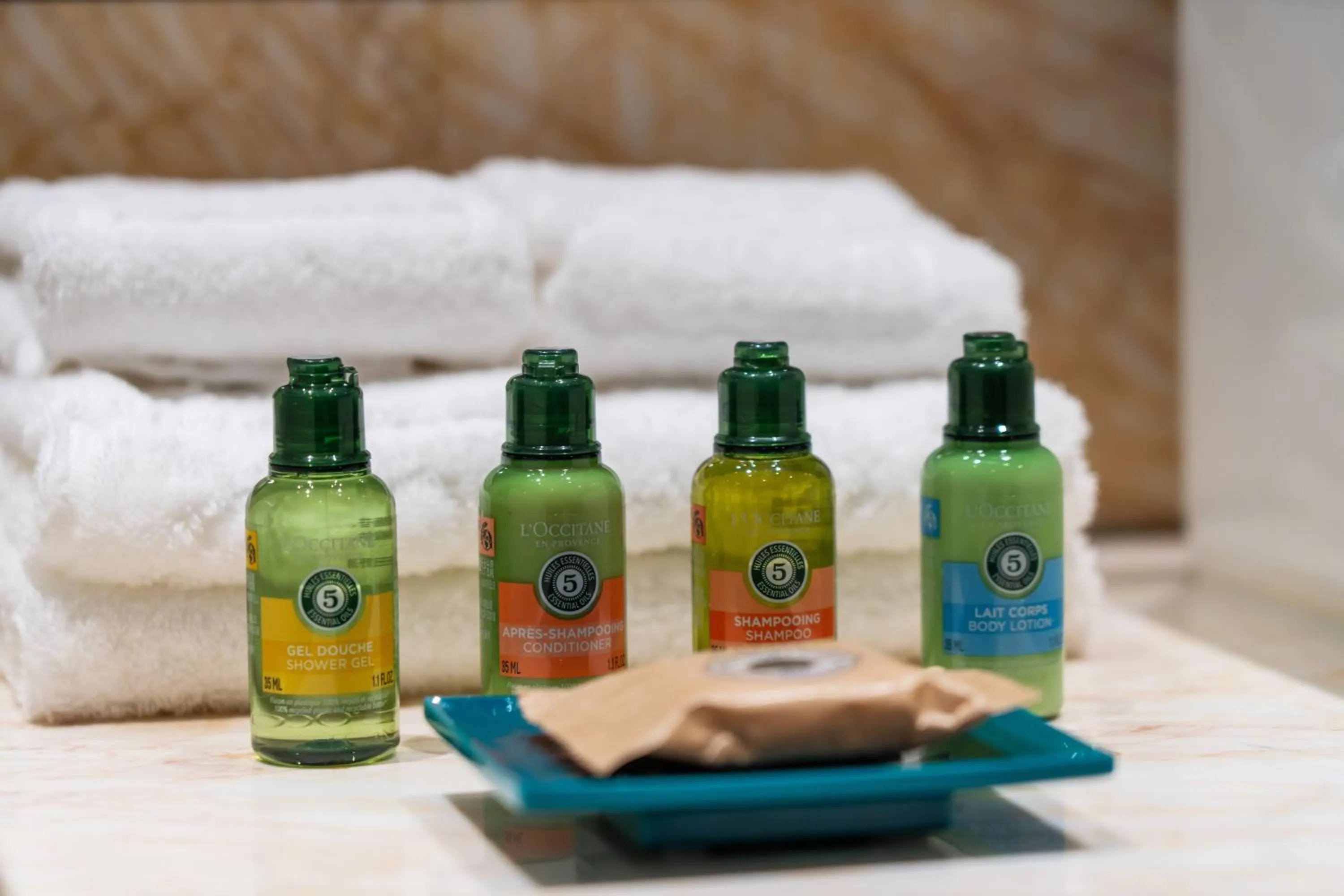 Grand Metropark Universal Dinosaur Town Hotel