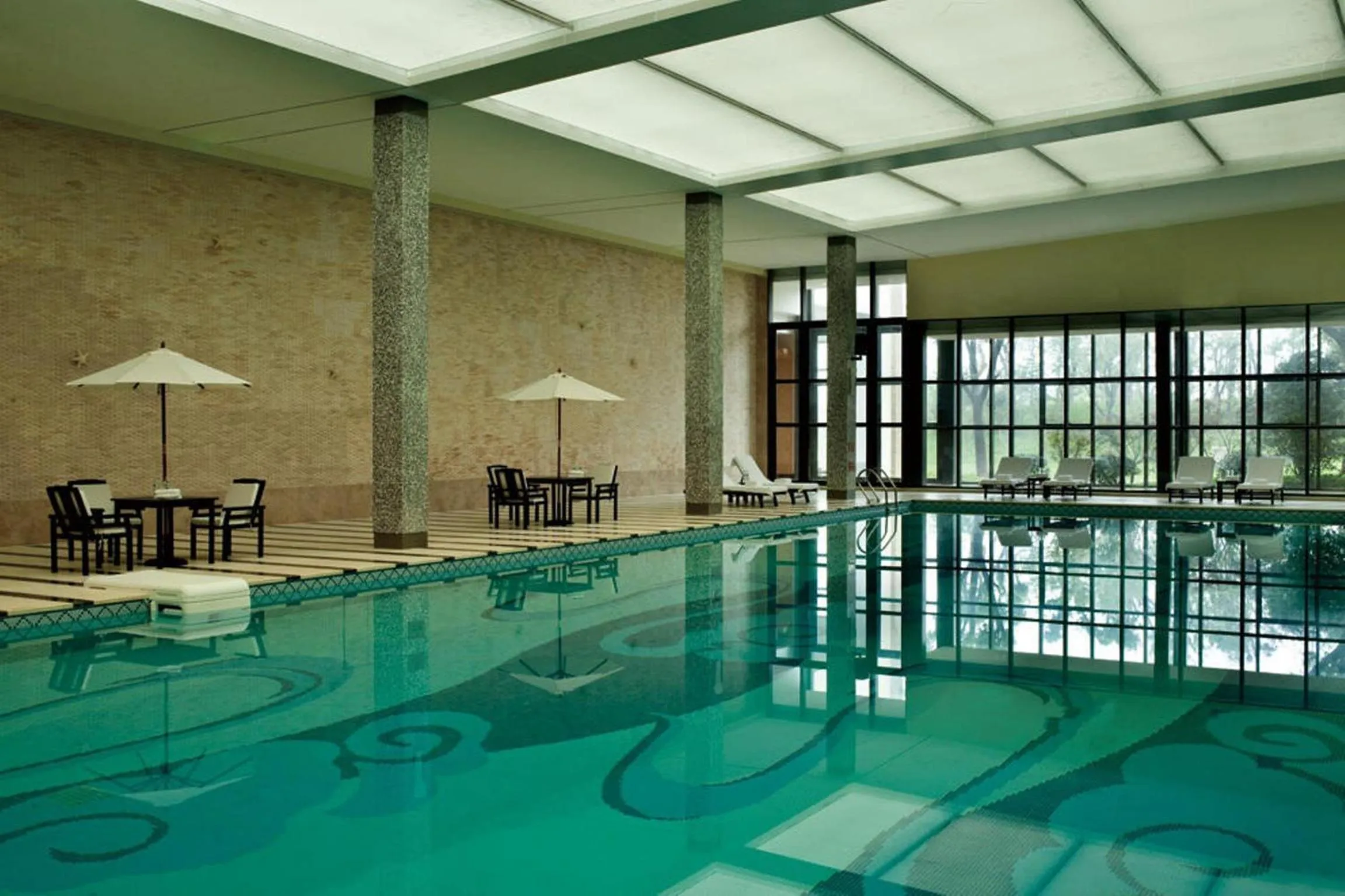 Restaurant/places to eat in Grand Metropark Universal Dinosaur Town Hotel