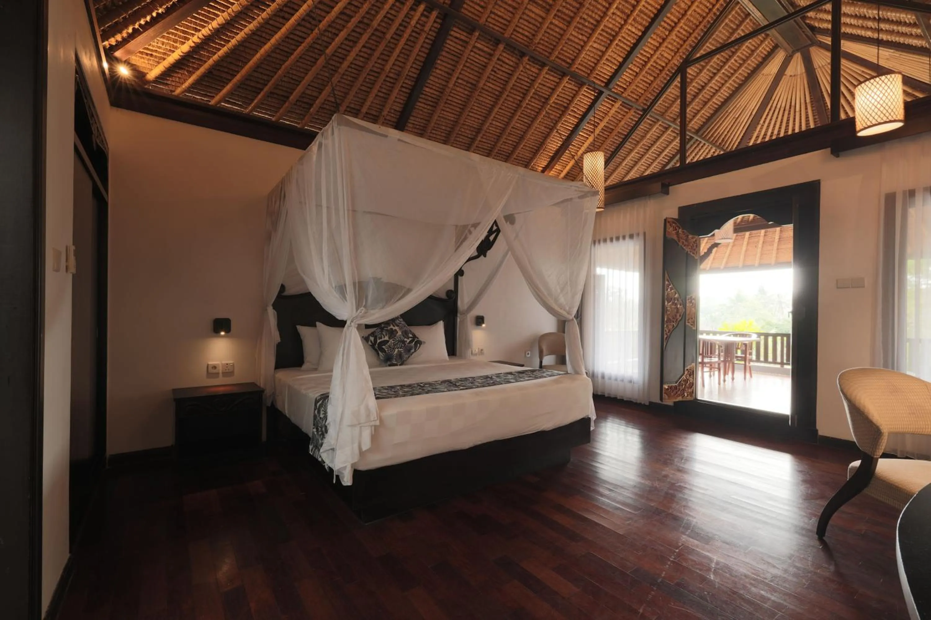 Photo of the whole room, Bed in Ubud Dedari Villas