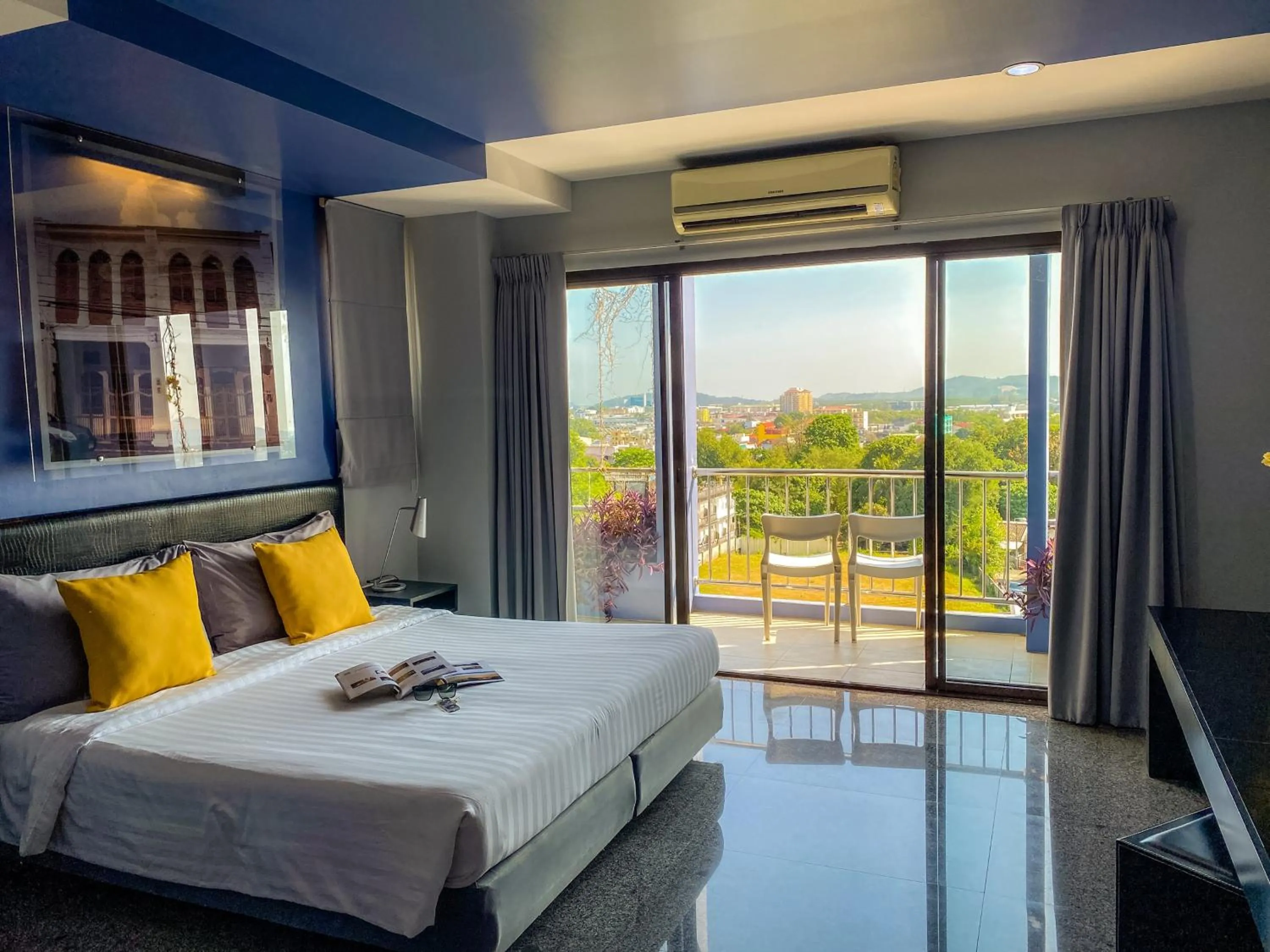 View (from property/room), Bed in Sino Inn Phuket Hotel - SHA Plus