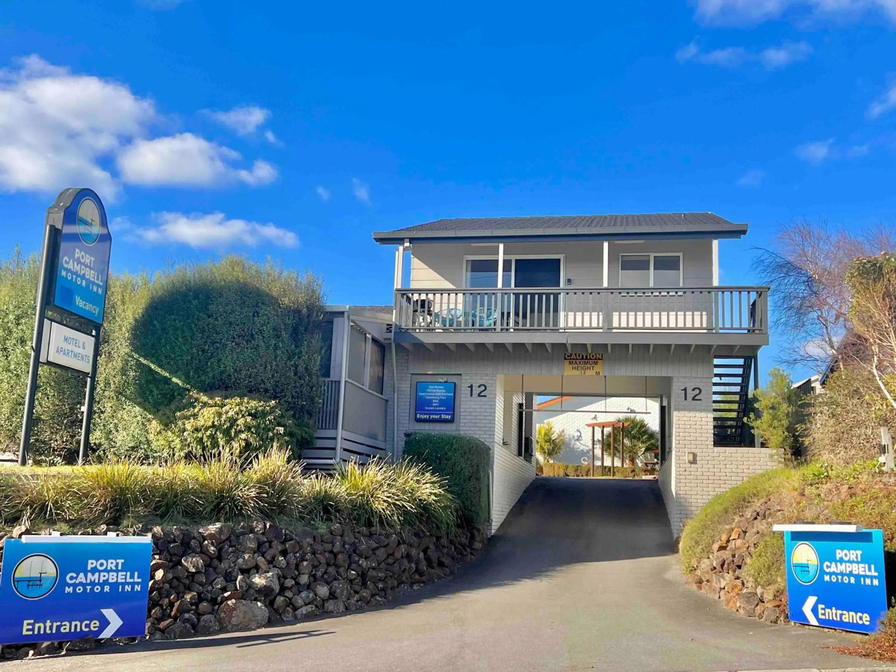 Property building in Port Campbell Motor Inn