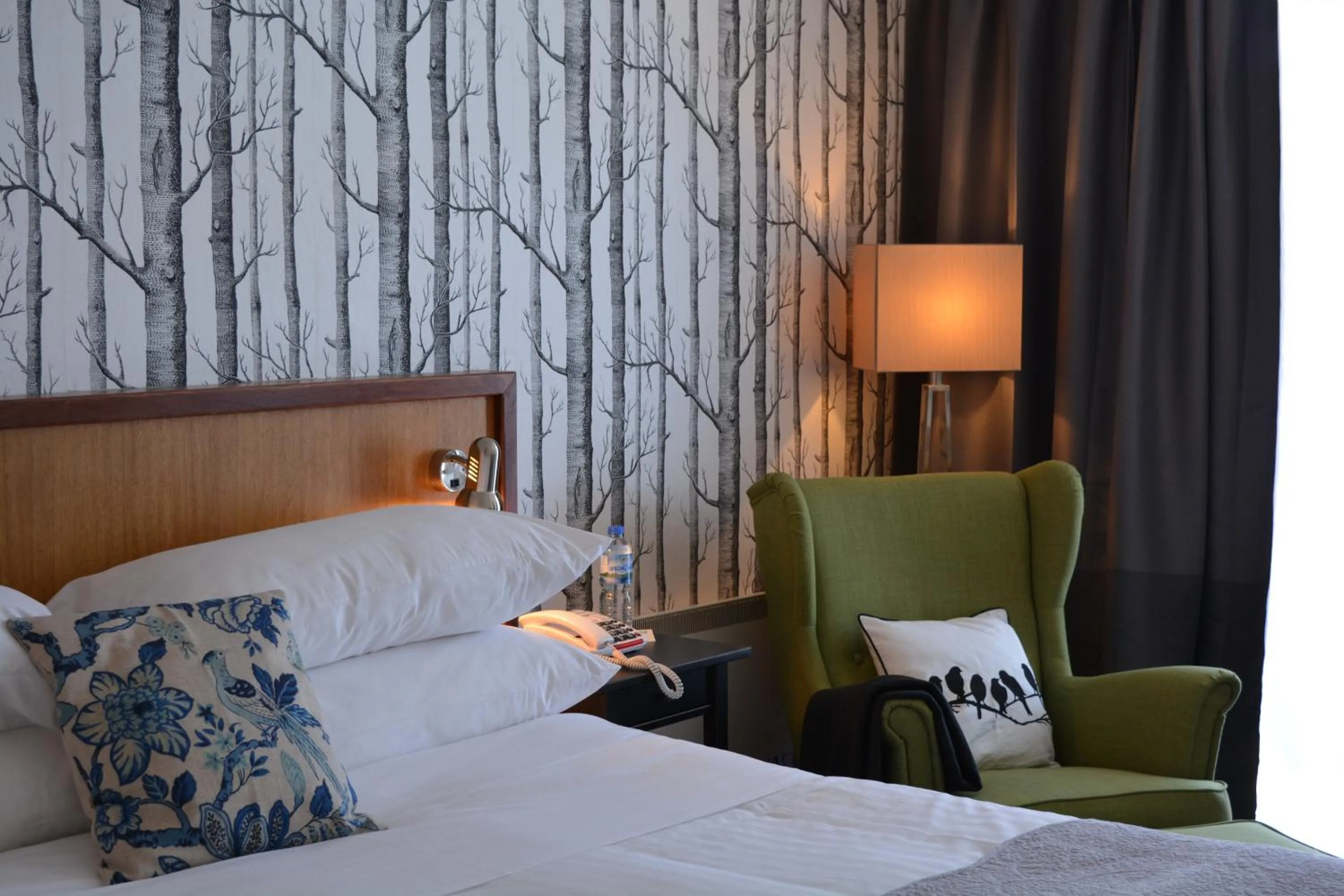 Decorative detail, Bed in Burnie Airport Motel