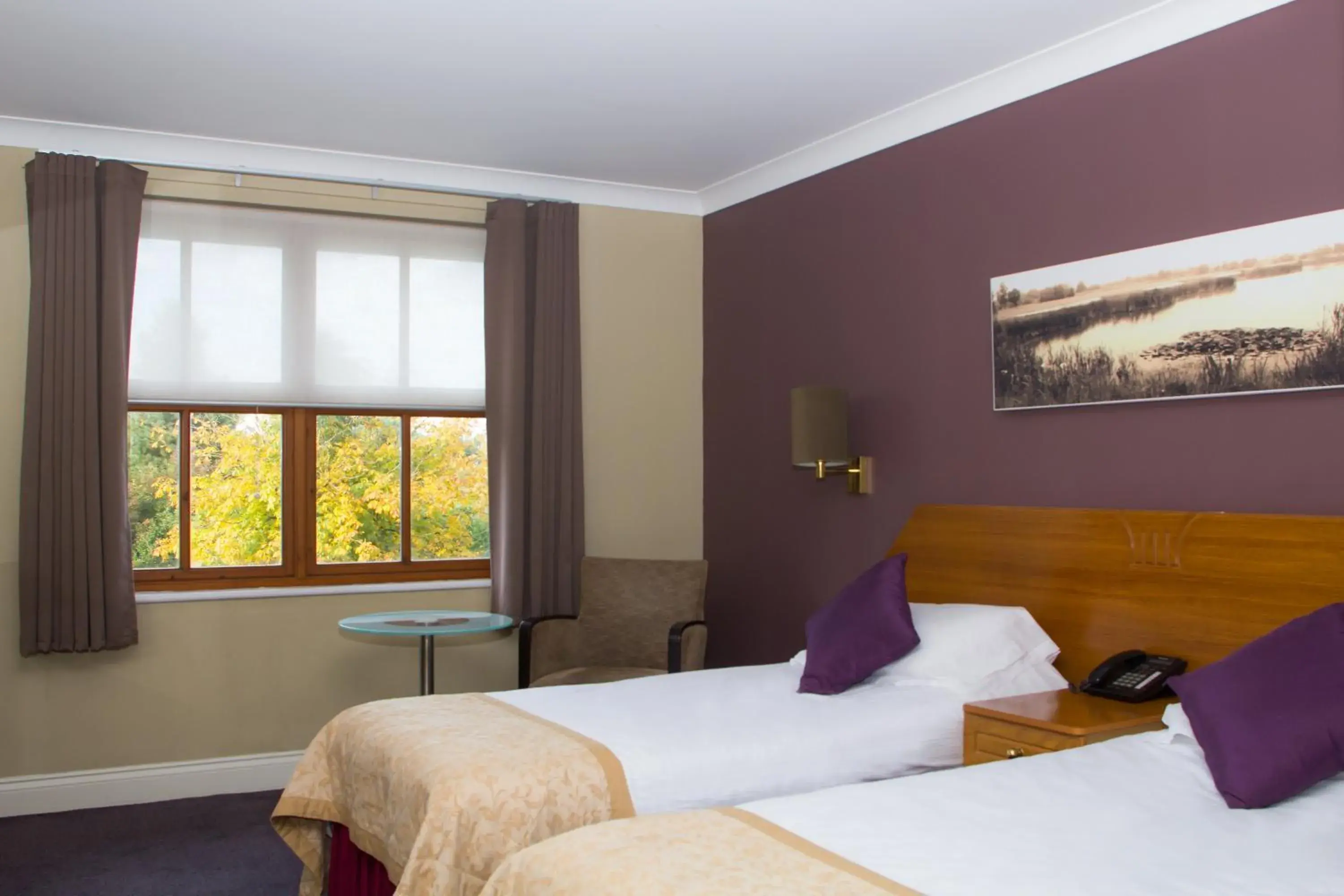 Twin Room - Disability Access in The Essex Golf & Country Club Hotel Twin Room - Disability Access in The Essex Golf & Country Club Hotel