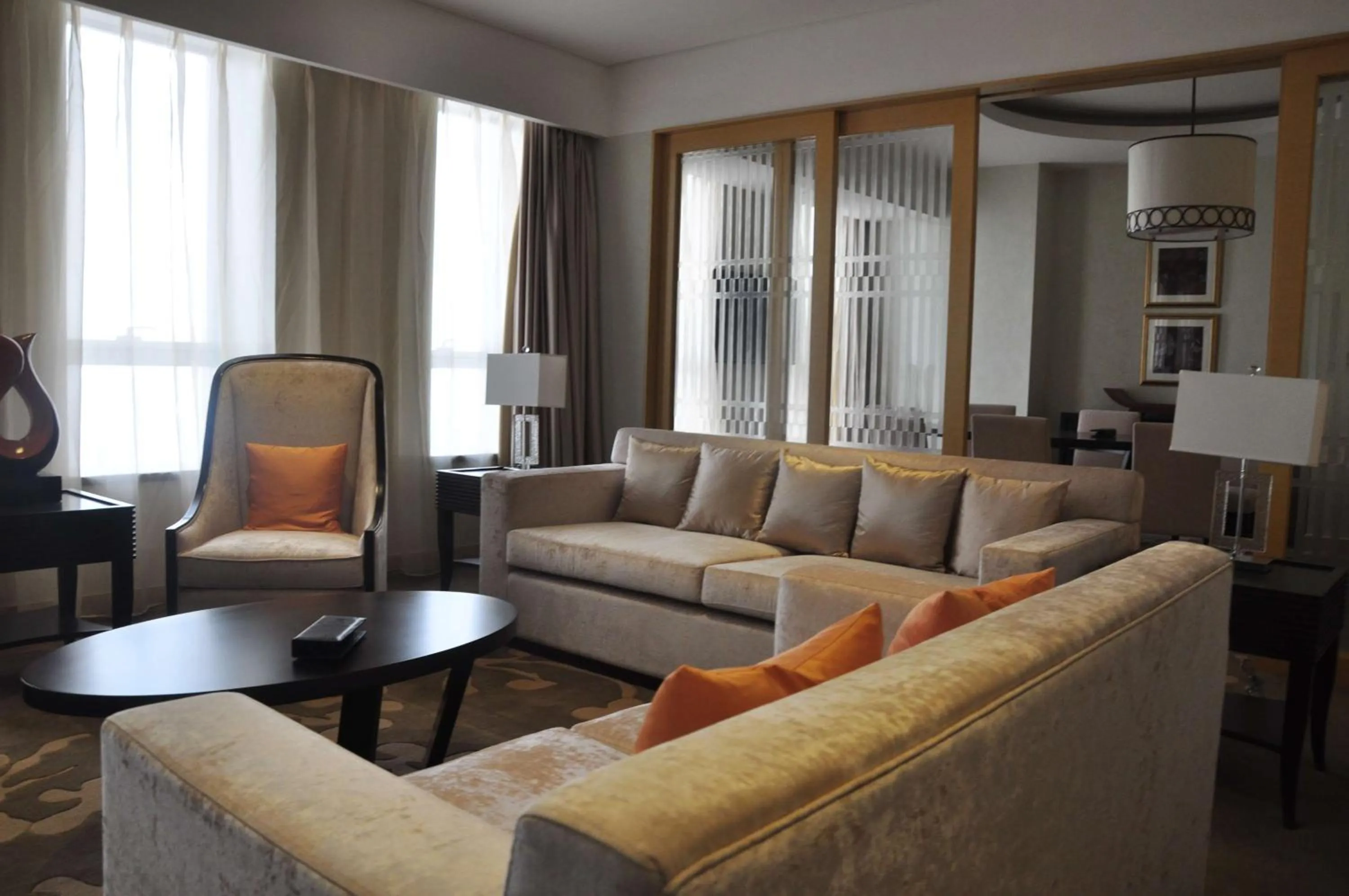 Photo of the whole room in Radisson Hotel Tianjin Aqua City