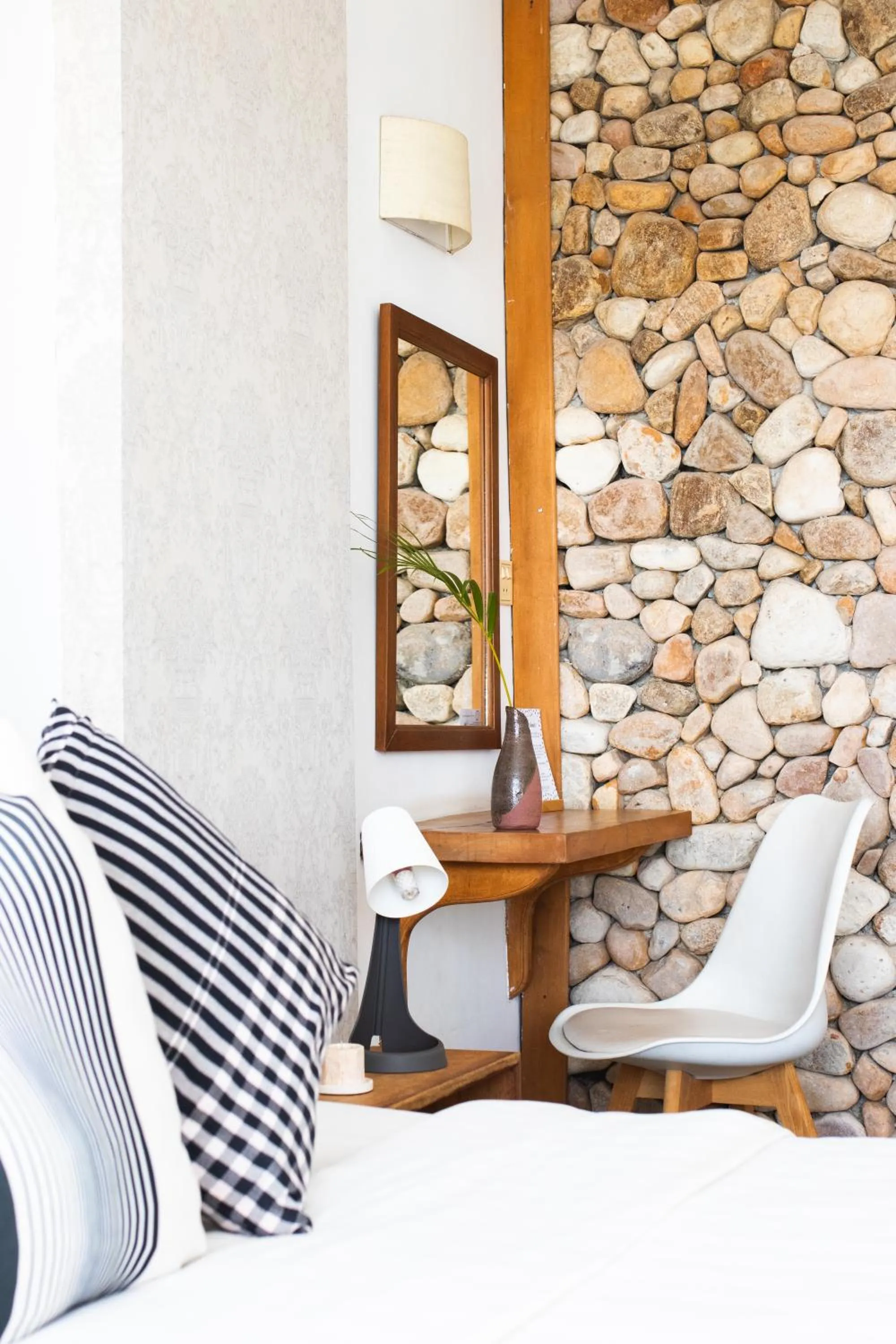 Bed in Saravoan-Kep Hotel