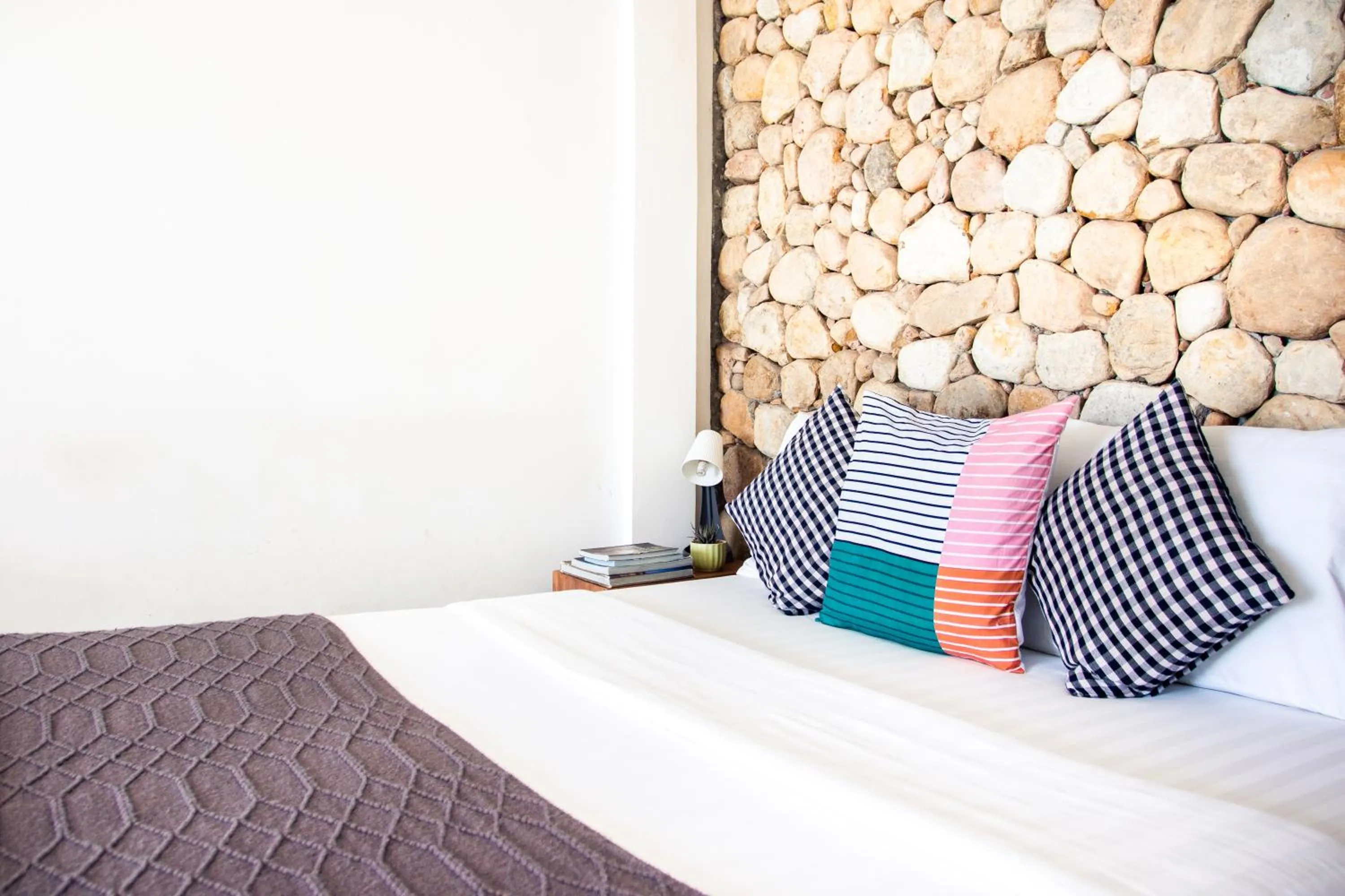 Bed in Saravoan-Kep Hotel