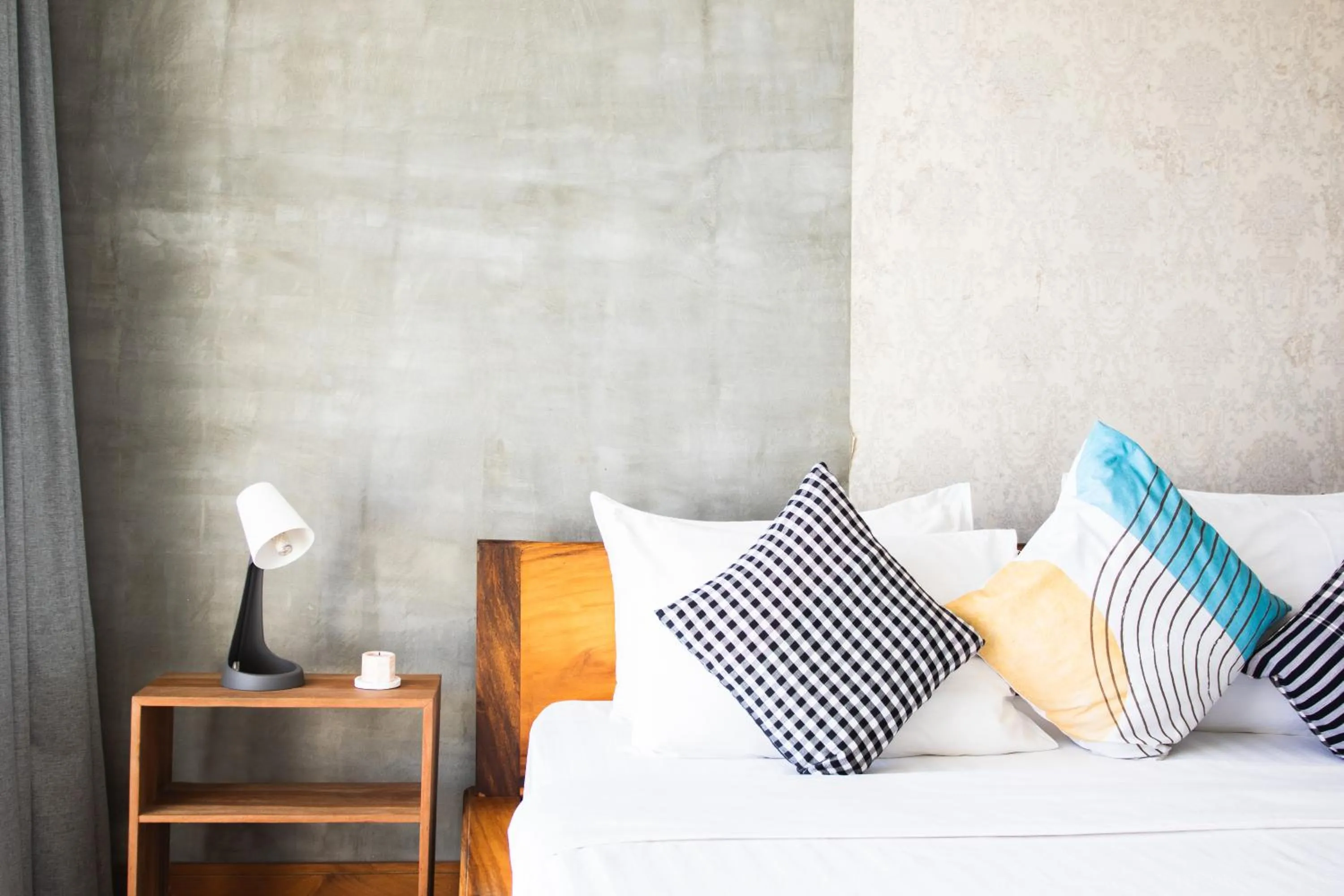 Bed in Saravoan-Kep Hotel