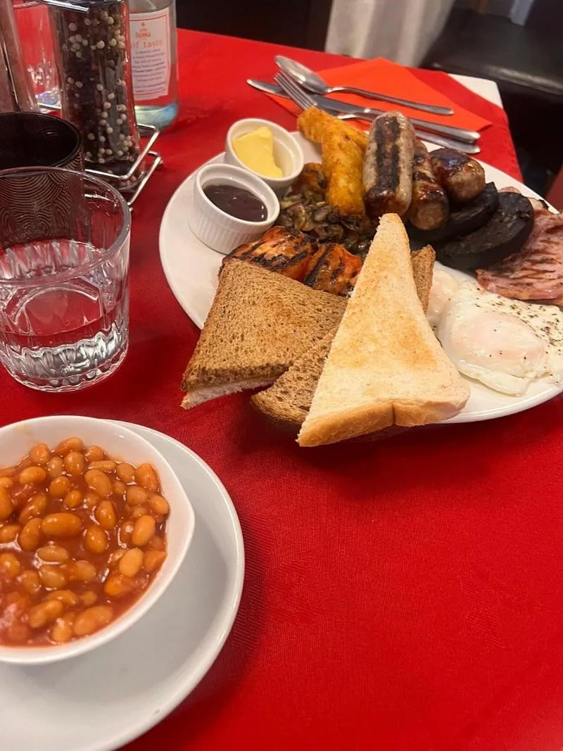 Restaurant/places to eat in Grosvenor Hotel Rugby