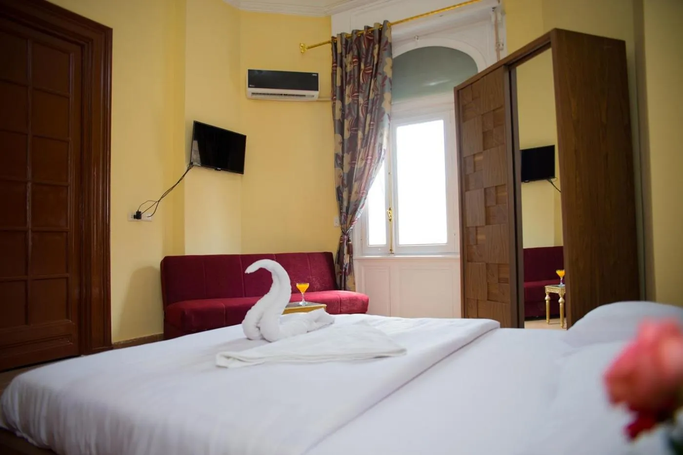 Bed in New Grand Royal Hotel Cairo