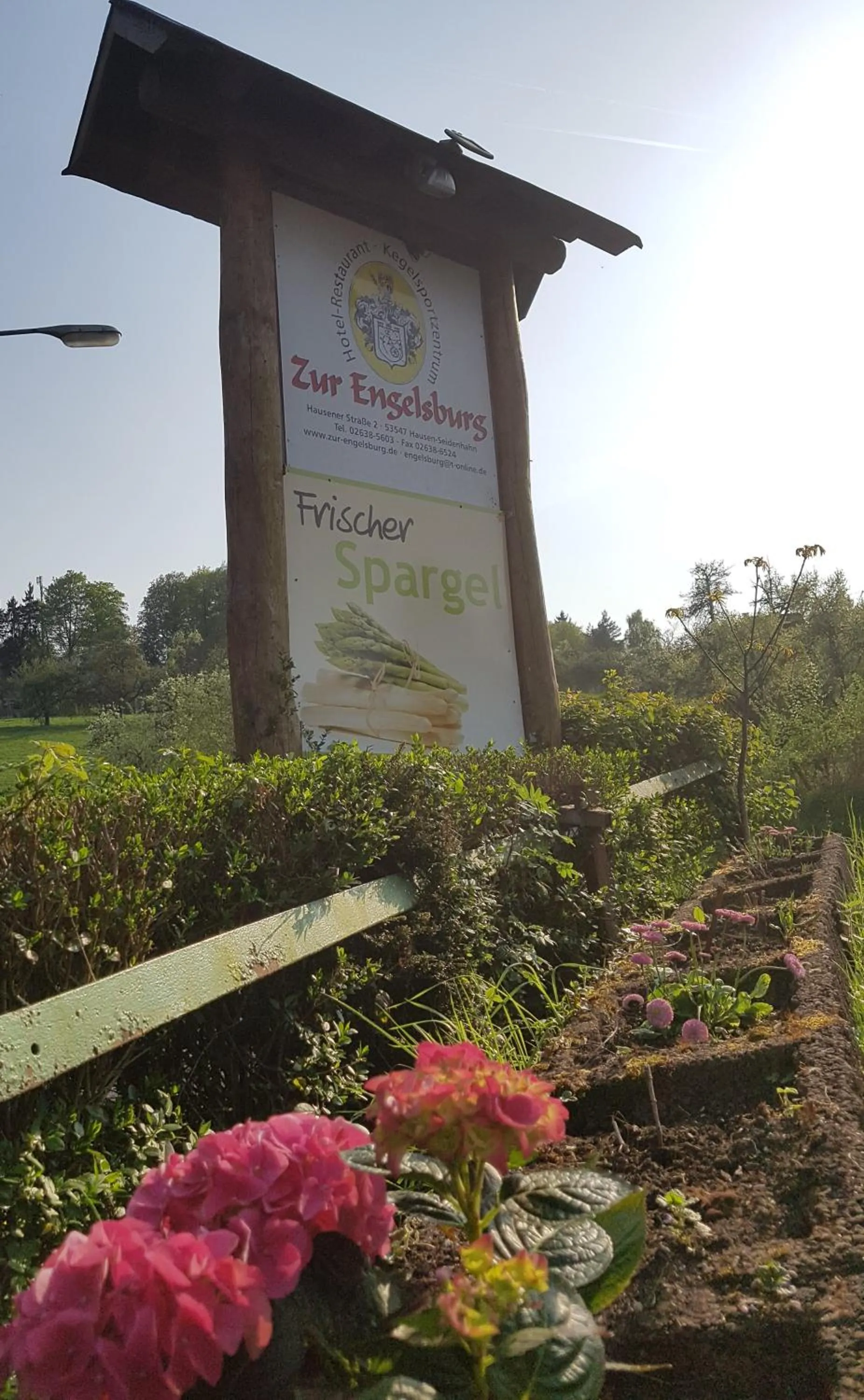 Property logo or sign in Hotel Zur Engelsburg