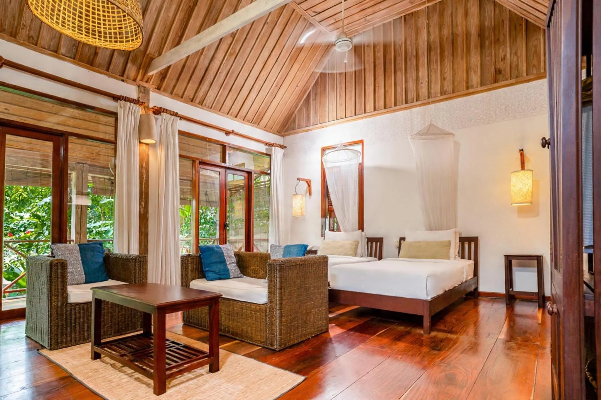 Property building, Bed in My Dream Boutique Resort