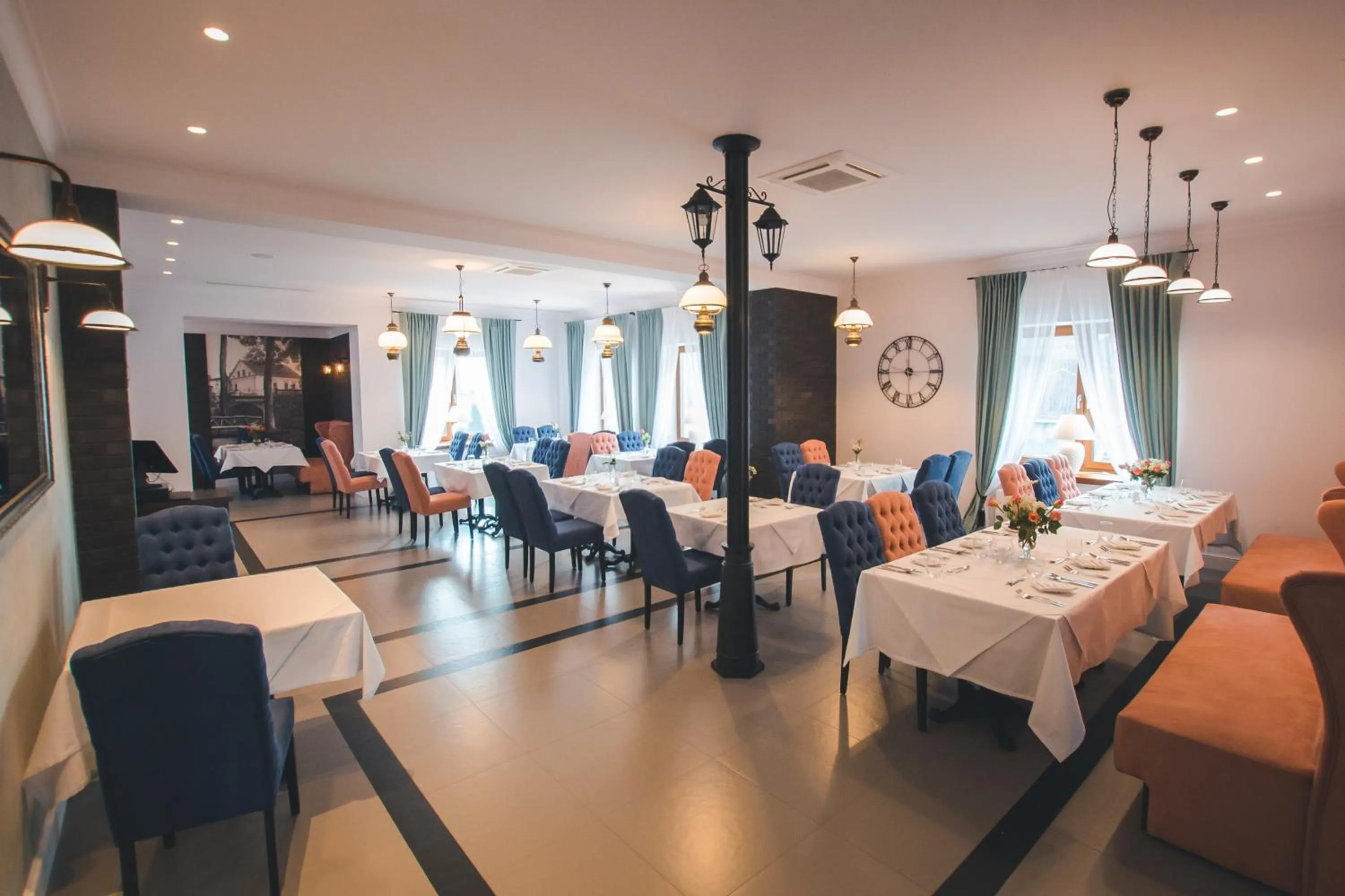 Restaurant/places to eat in Novopolska - Hotel i Restauracja