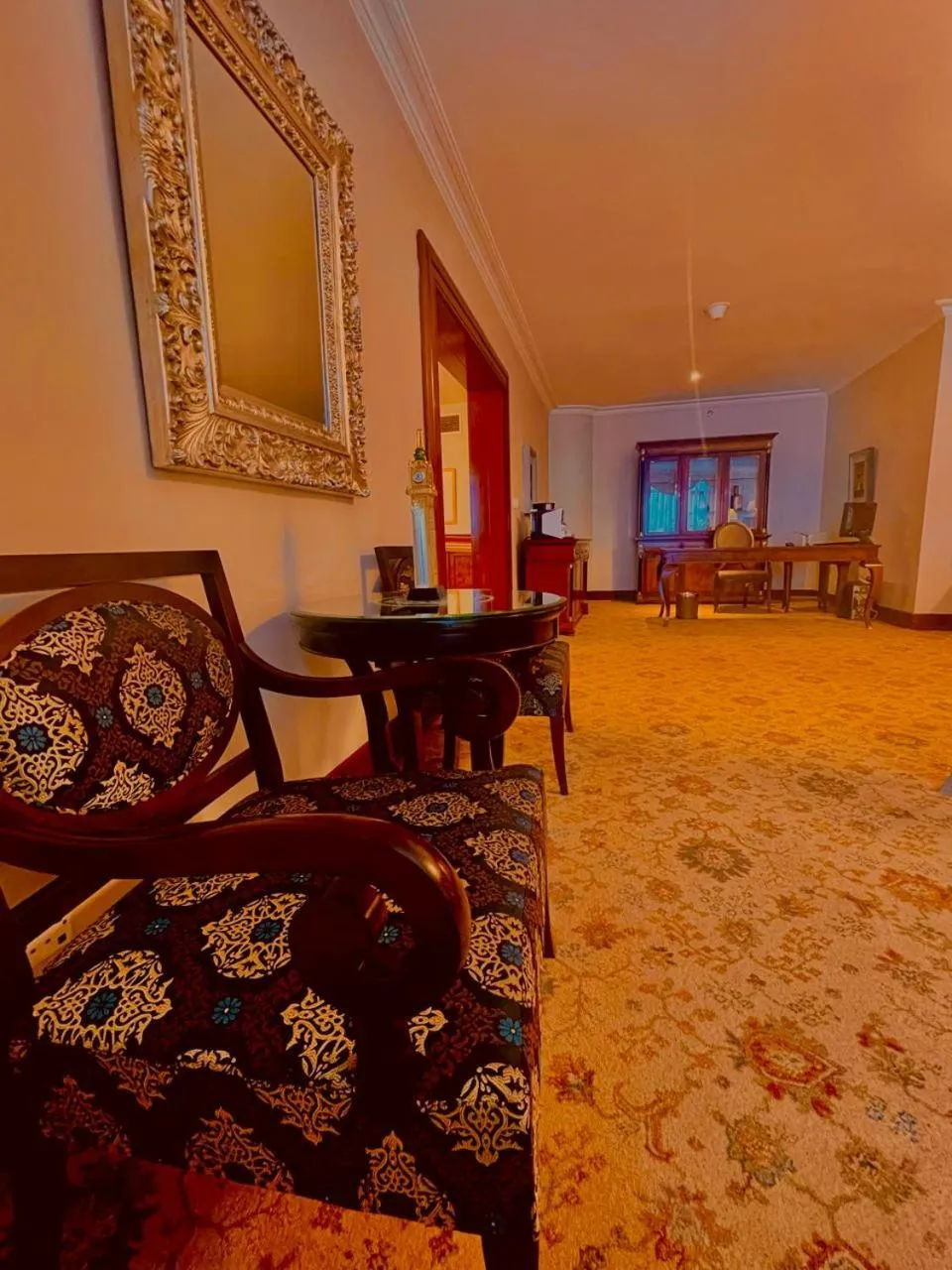 Living room in Abha Palace Hotel