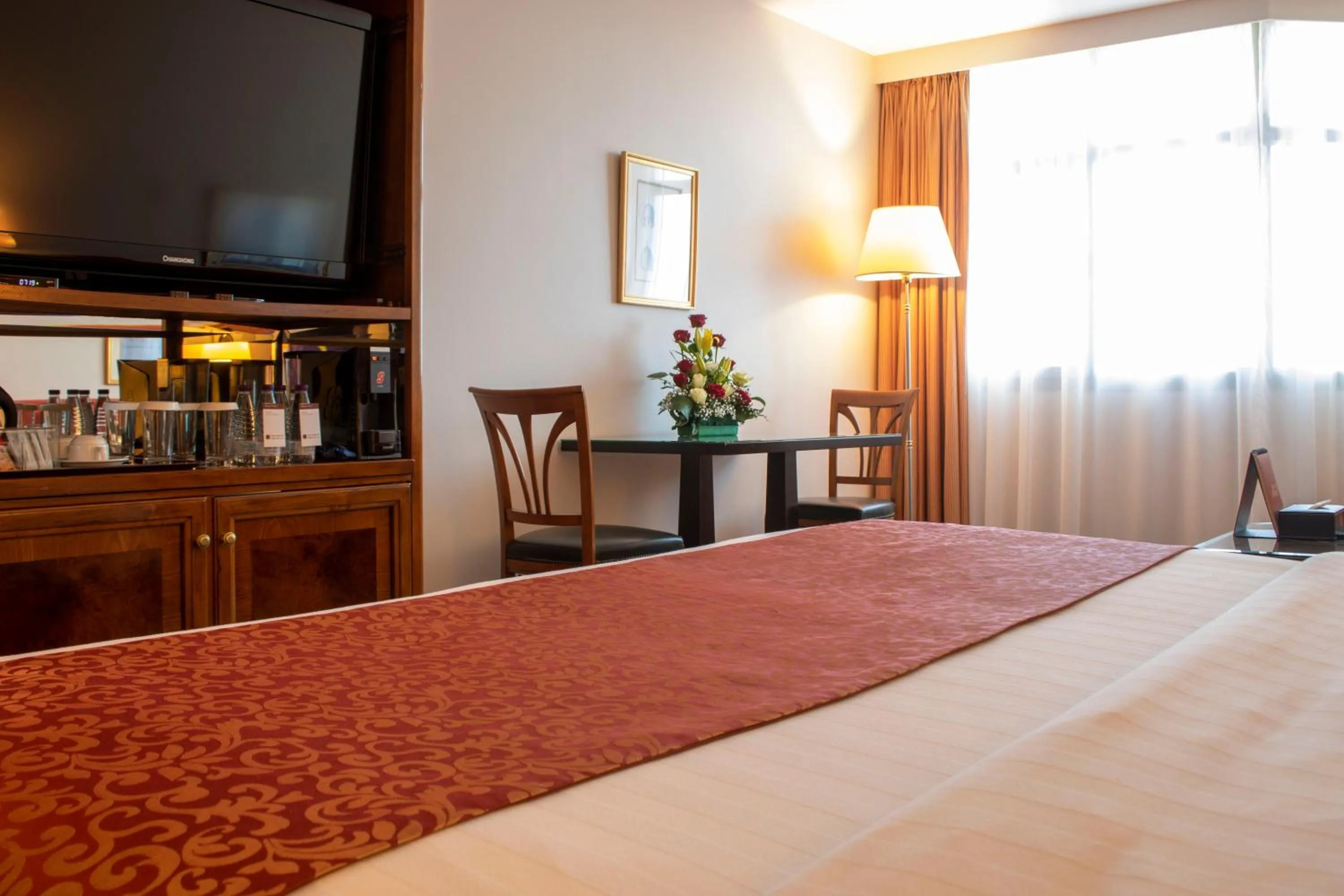 Bedroom, Bed in Abha Palace Hotel