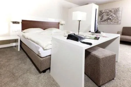 Photo of the whole room, Bed in Restaurant Niedmühle Land & Genuss Hotel