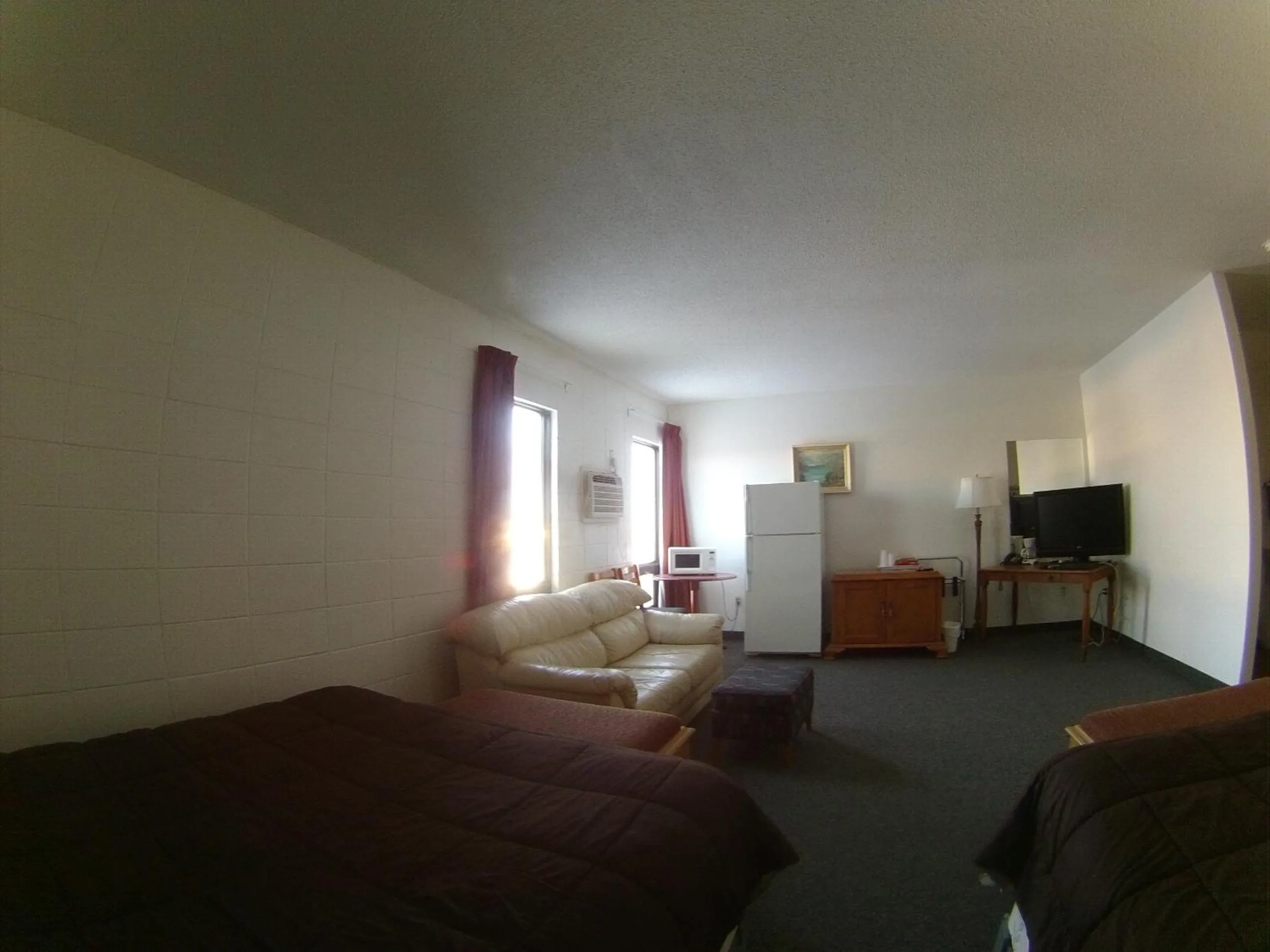 Bed in Rycroft Hotel