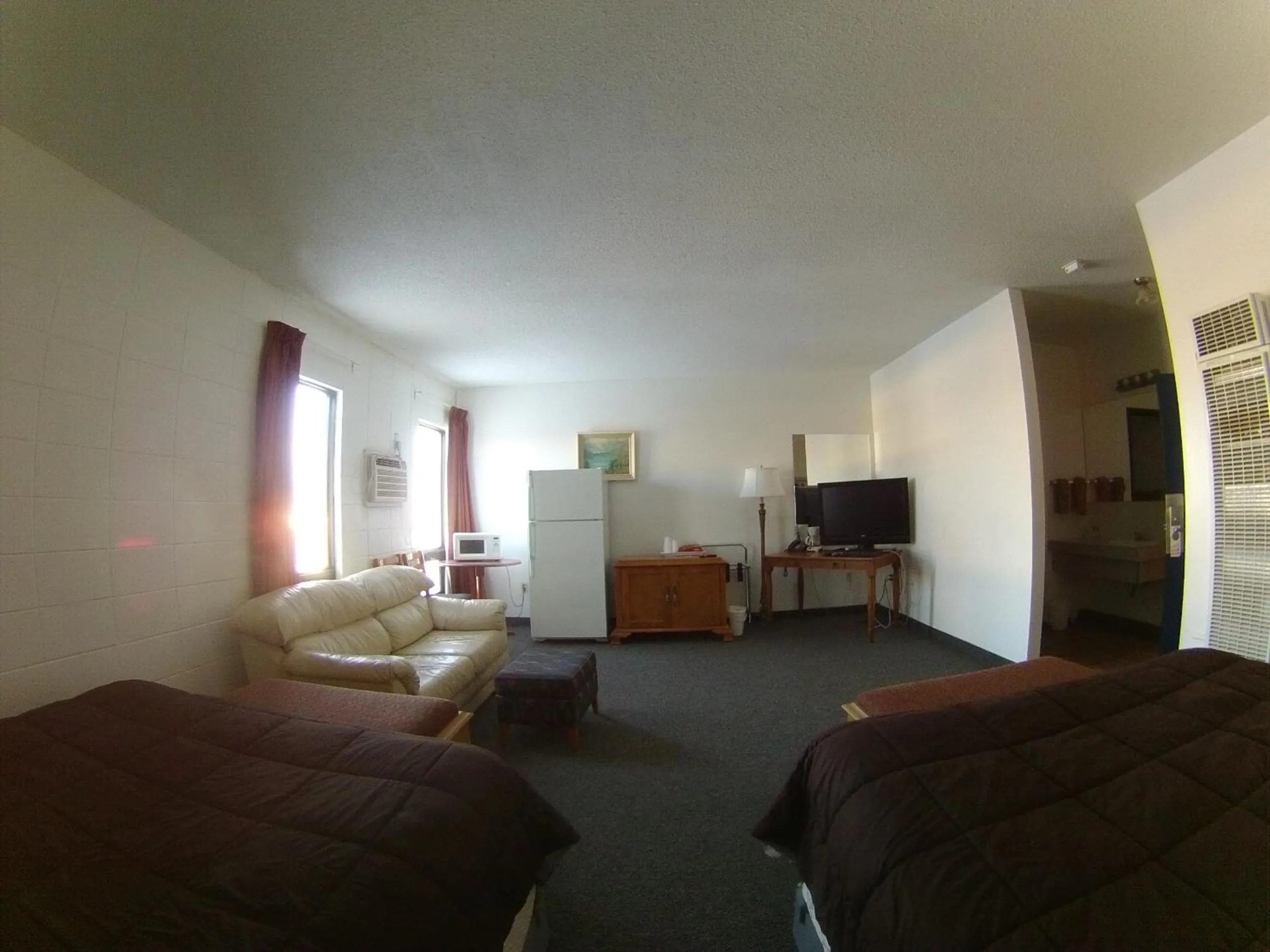 Bed in Rycroft Hotel