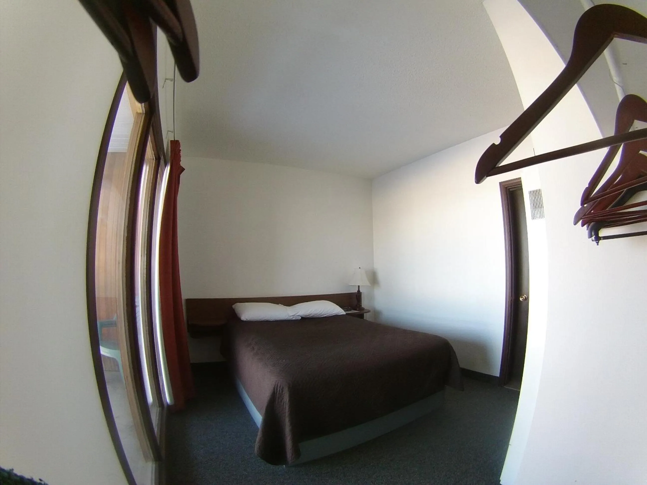 Bed in Rycroft Hotel