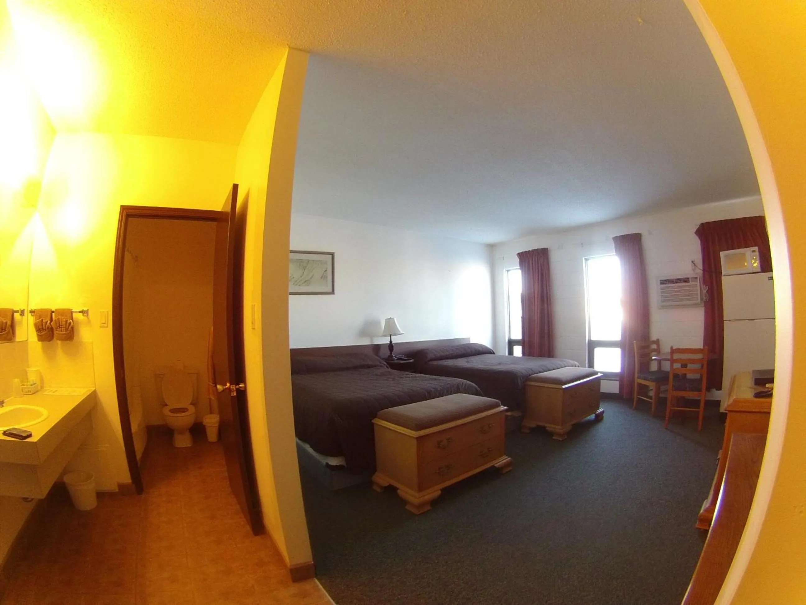 Bed in Rycroft Hotel